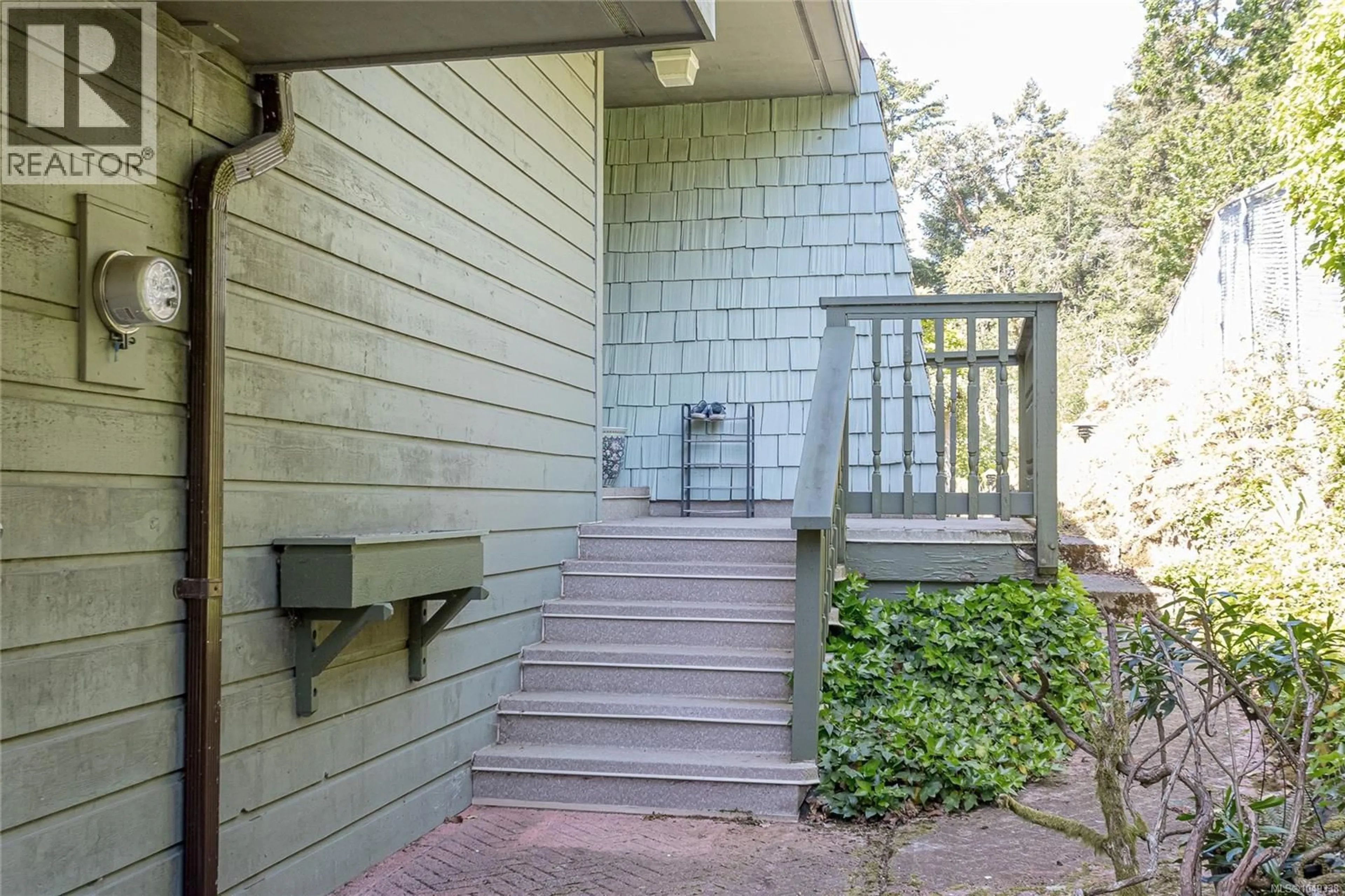 Unknown for 1572 KNIGHT COURT ROAD, Nanaimo British Columbia V9T4N4