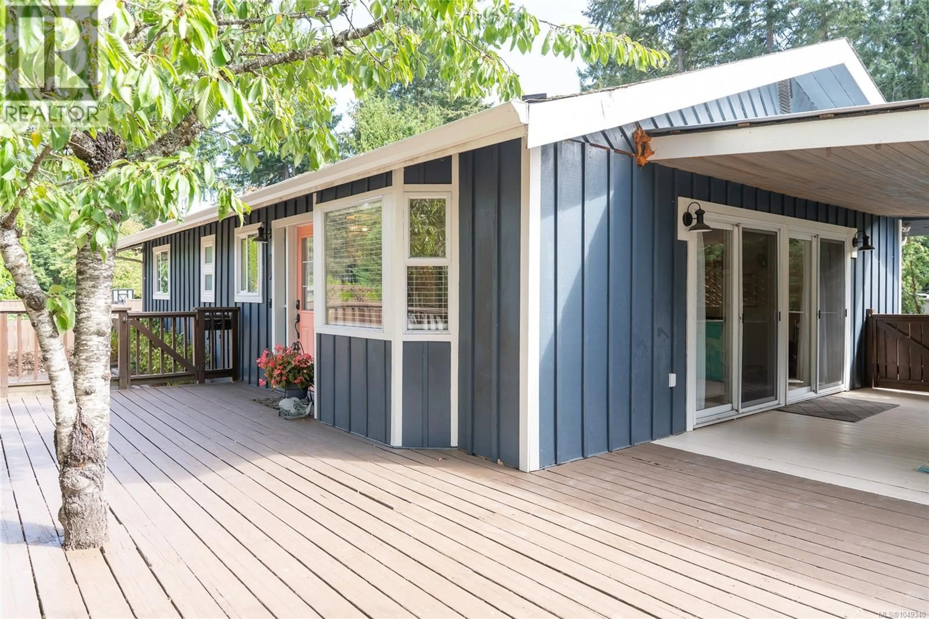 Home with vinyl exterior material, street for 2715 LINDEN LANE, Shawnigan Lake British Columbia V0R2W1