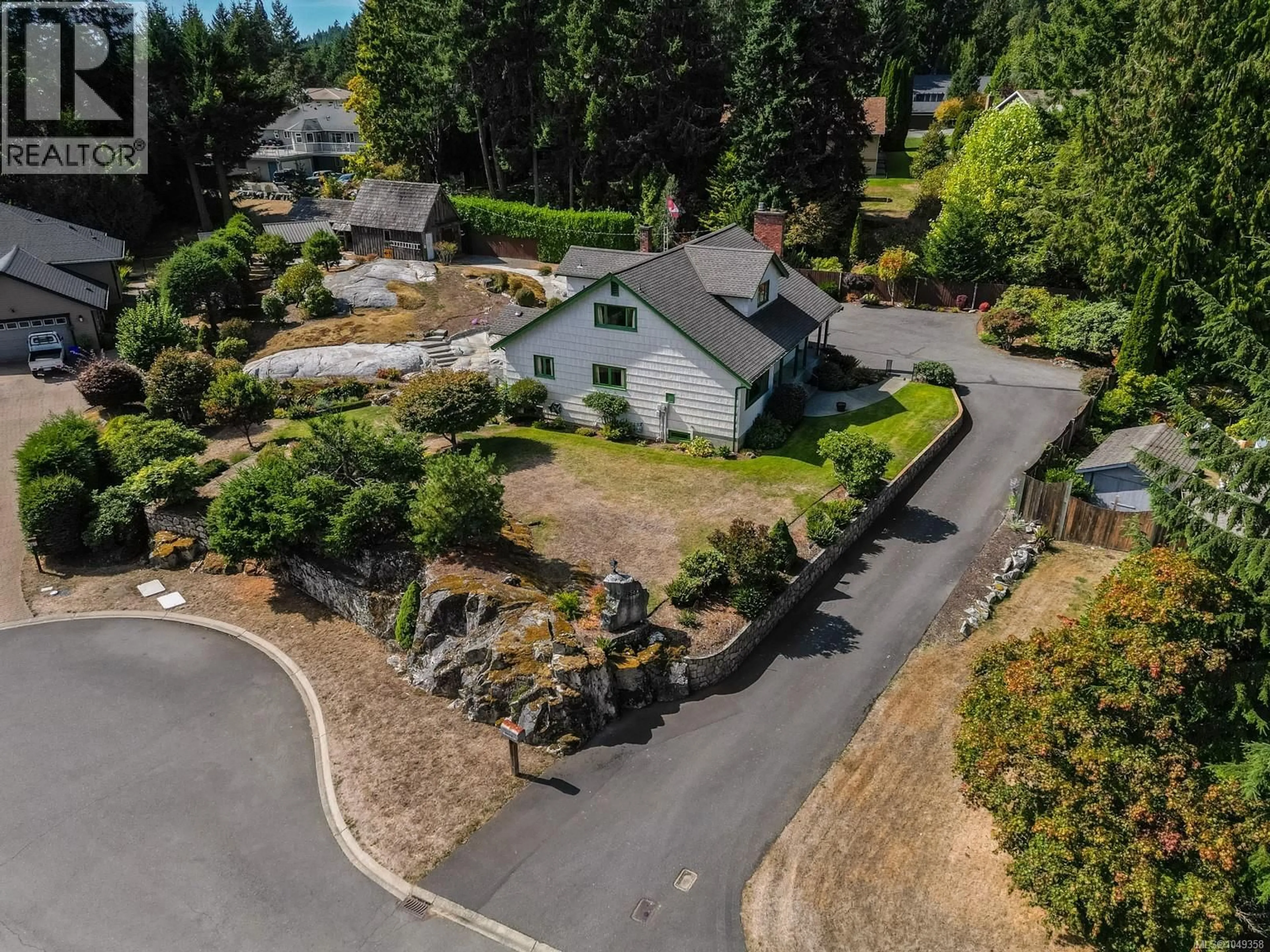 A pic from outside/outdoor area/front of a property/back of a property/a pic from drone, unknown for 8620 FOREST PARK PLACE, North Saanich British Columbia V8L5Z7