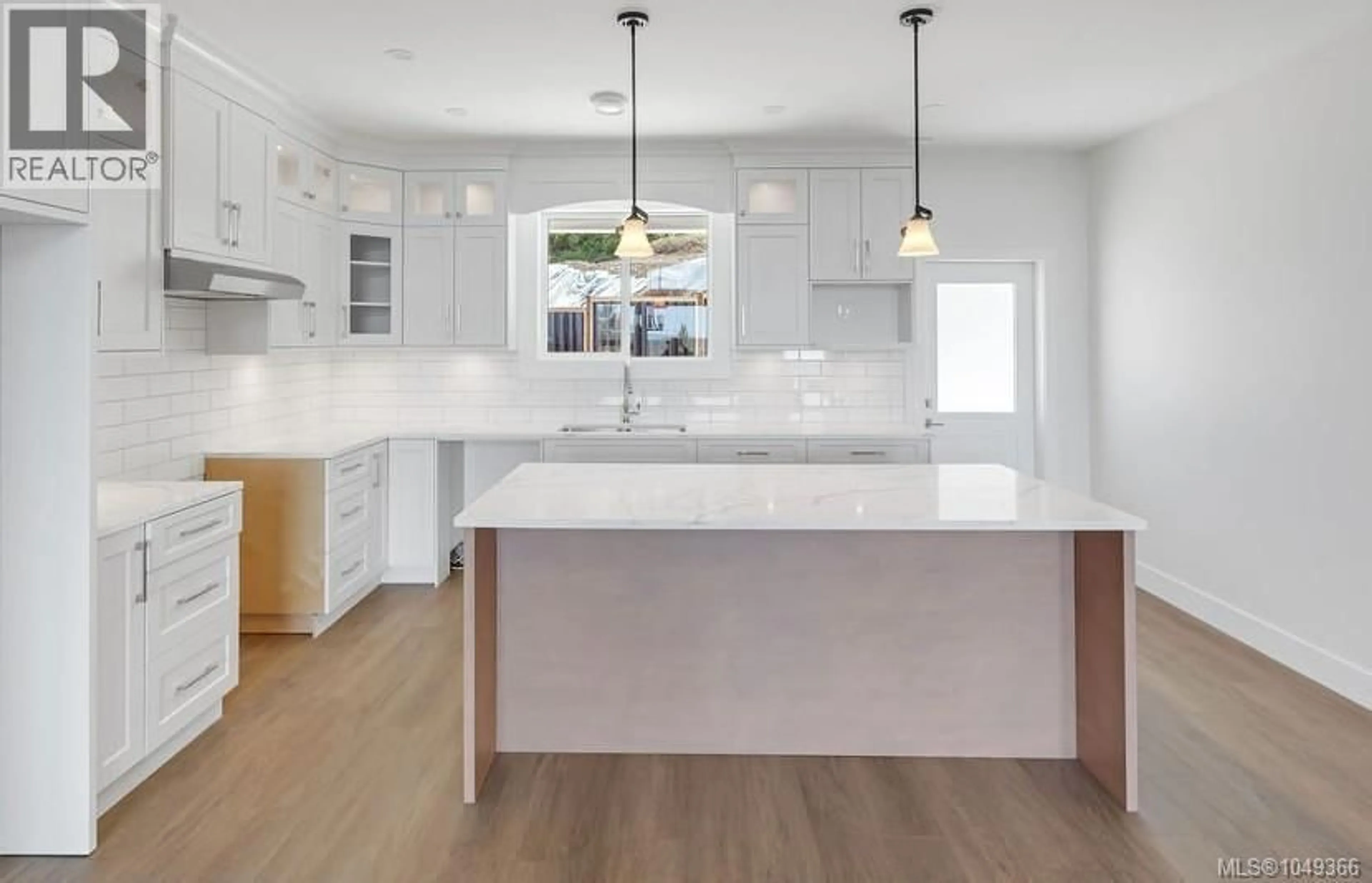Contemporary kitchen, unknown for 634 FARRELL ROAD, Ladysmith British Columbia V9G2C6