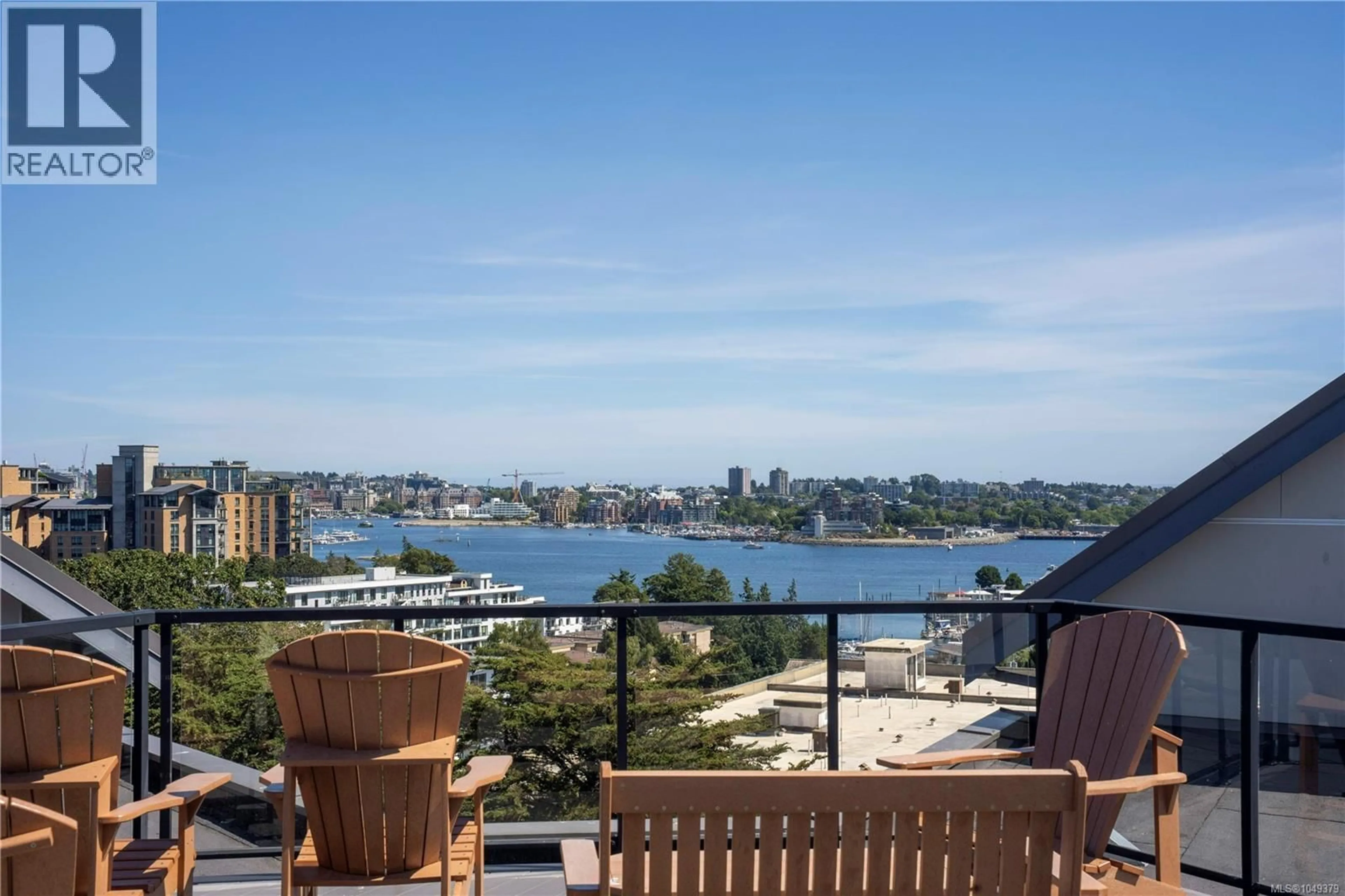 Patio, water/lake/river/ocean view for 109 - 924 ESQUIMALT ROAD, Esquimalt British Columbia V9A3P2