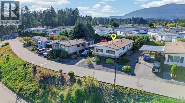 110 - 6325 METRAL DRIVE, Nanaimo 2