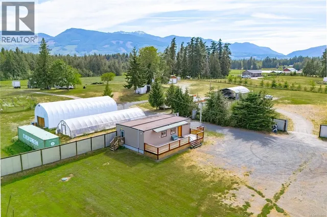 3044 ALBERNI HIGHWAY, Hilliers 4