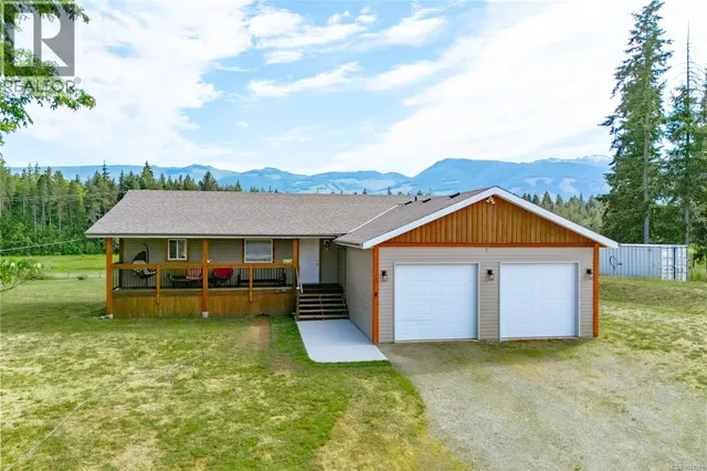 3044 ALBERNI HIGHWAY, Hilliers 5