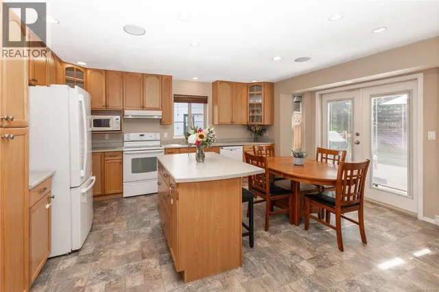 809 WILLOWCREST ROAD, Campbell River 5