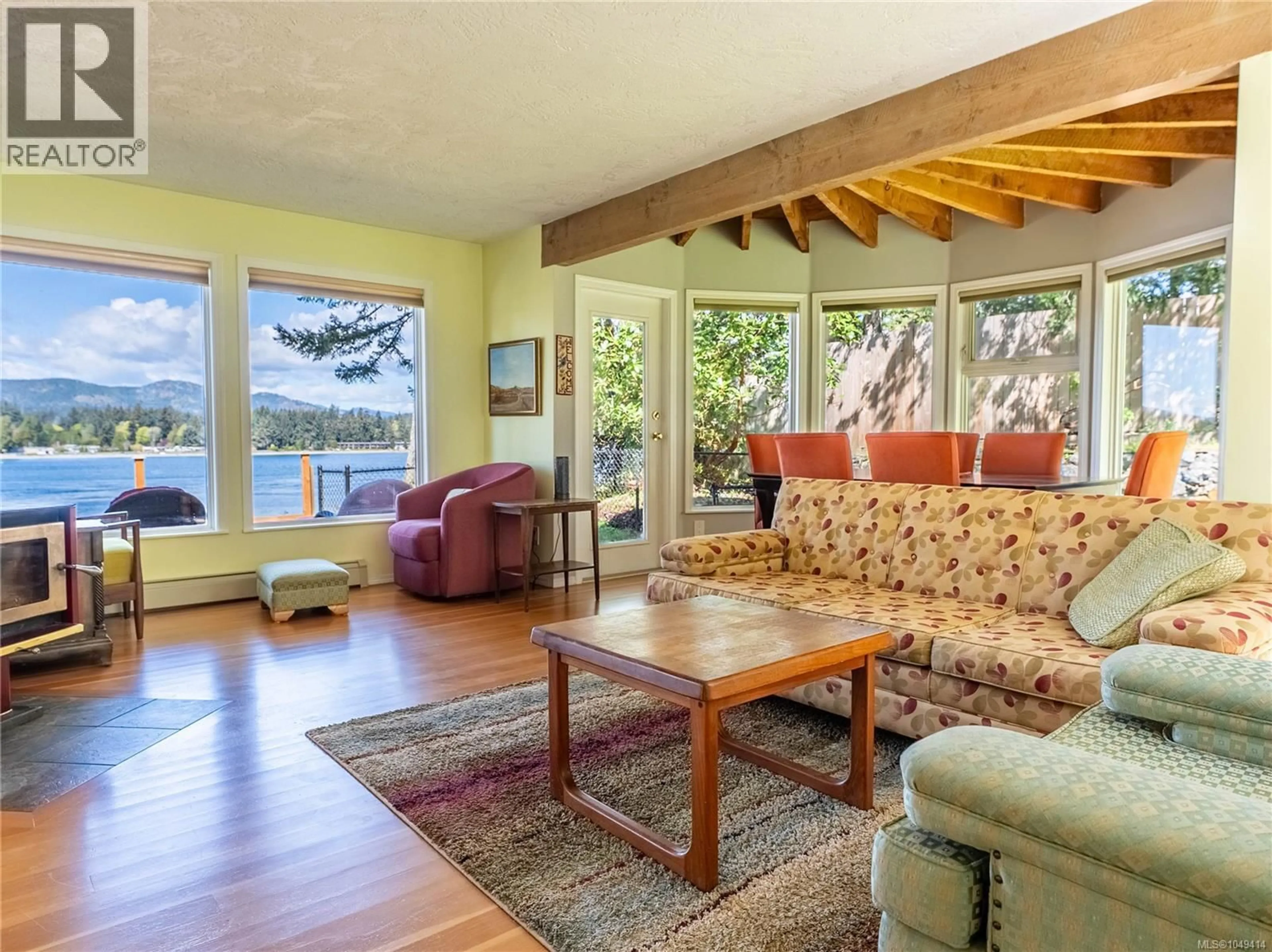 Living room with furniture, unknown for 69 SEAGIRT ROAD, Sooke British Columbia V9Z1A3