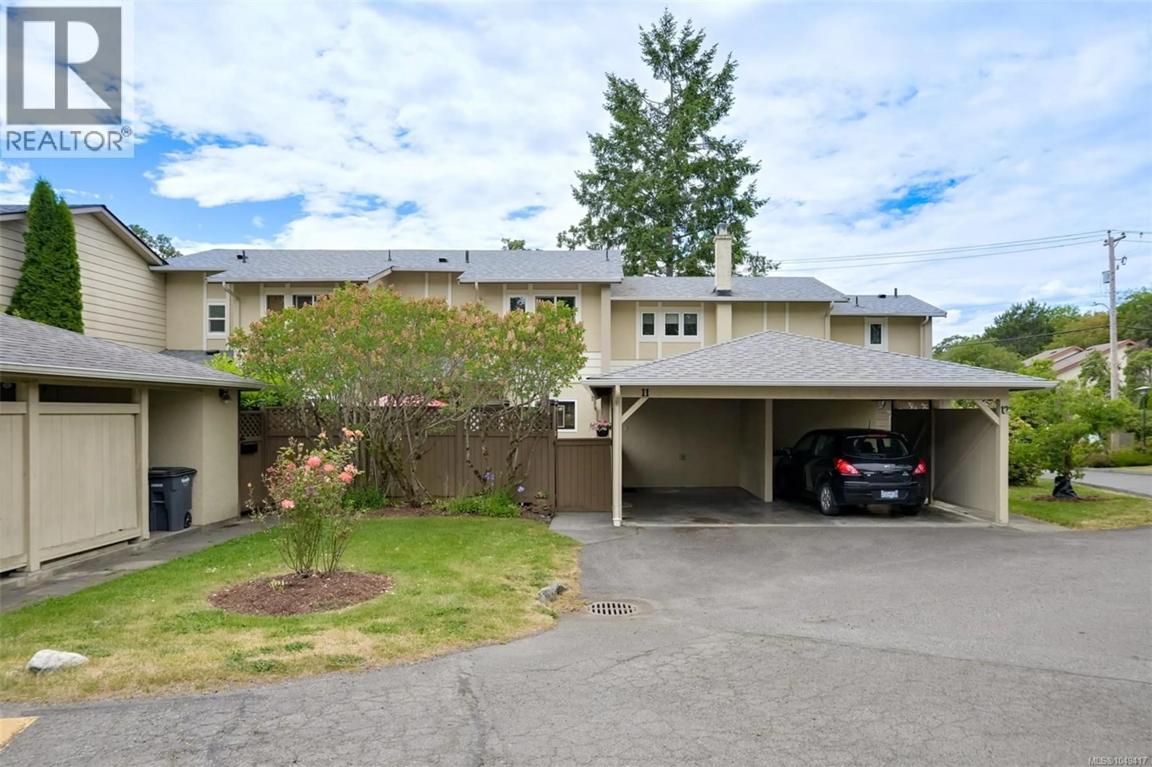 A pic from outside/outdoor area/front of a property/back of a property/a pic from drone, street for 11 - 3981 NELTHORPE STREET, Saanich British Columbia V8X3Z2