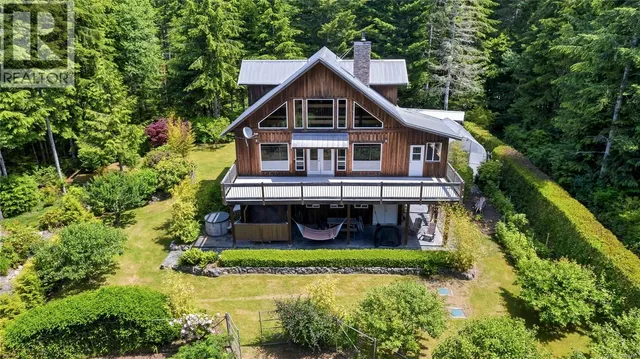3860 TRAILHEAD DRIVE, Sooke 3