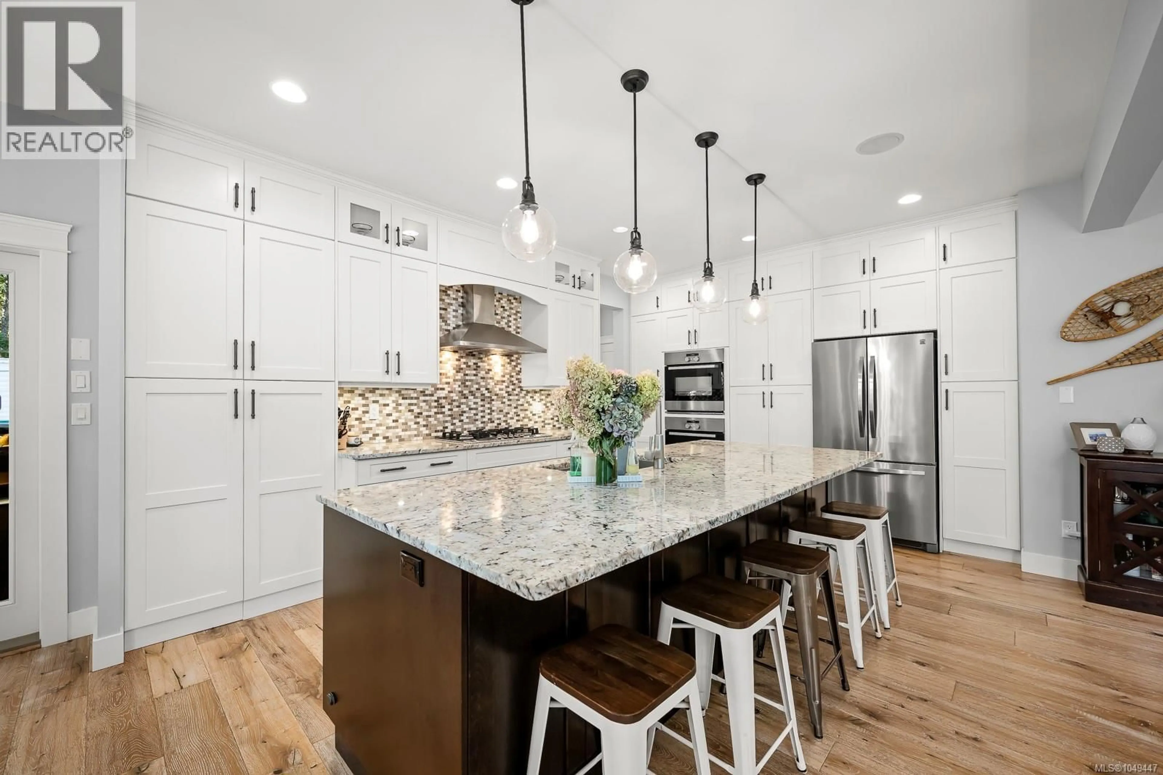 Contemporary kitchen, ceramic/tile floor for 2377/2379 BARBARA ROAD, Courtenay British Columbia V9J1L9