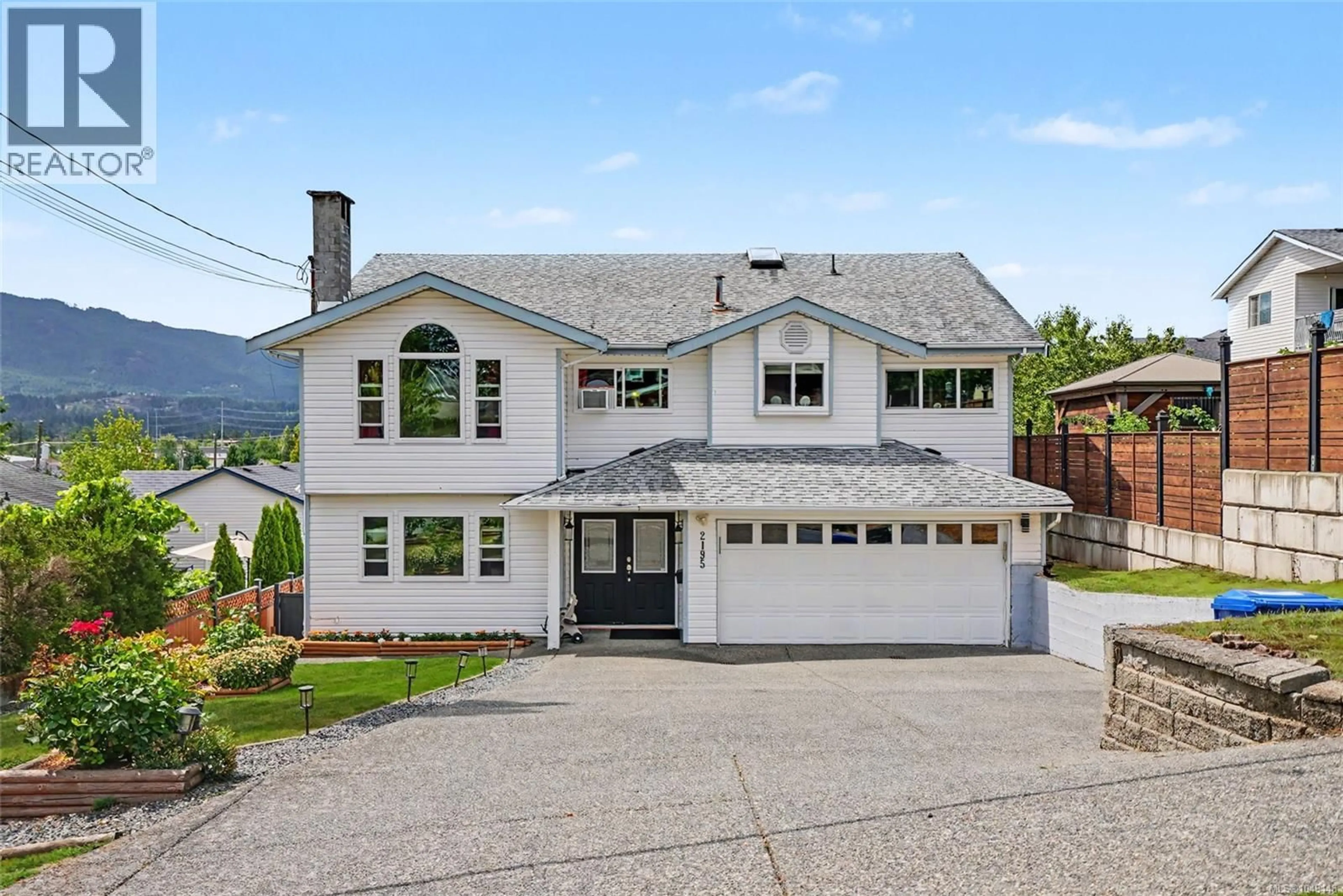 Home with vinyl exterior material, mountain view for 2195 TULSA ROAD, Nanaimo British Columbia V9S5S2