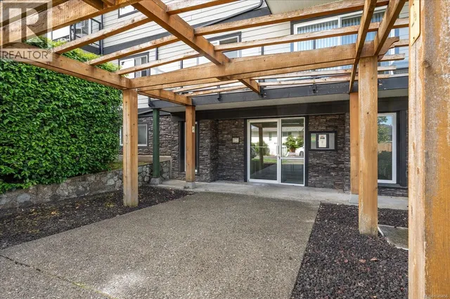 112 - 218 BAYVIEW AVENUE, Ladysmith 2
