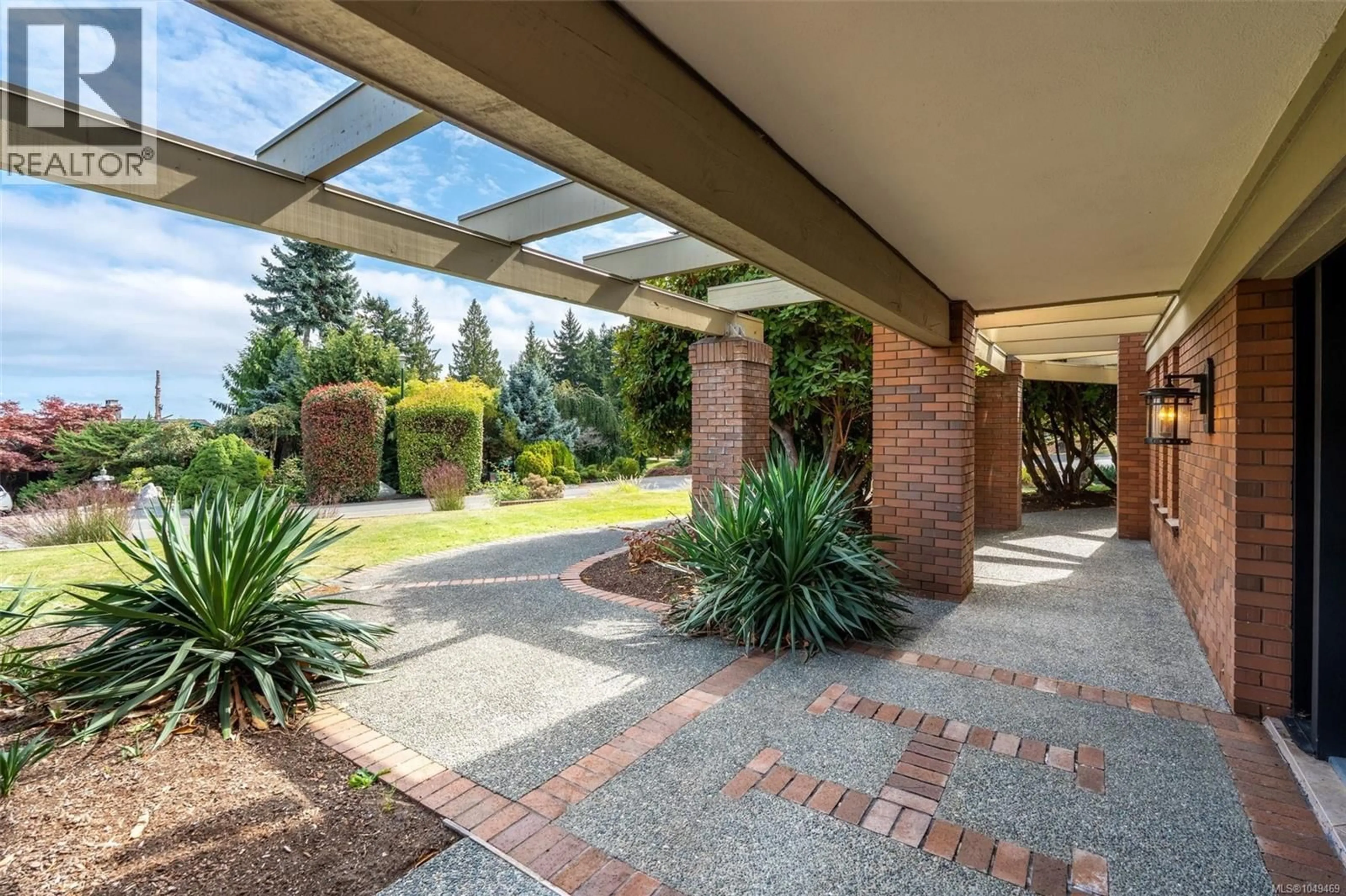 Unknown for 8798 FOREST PARK DRIVE, North Saanich British Columbia V8L5A8
