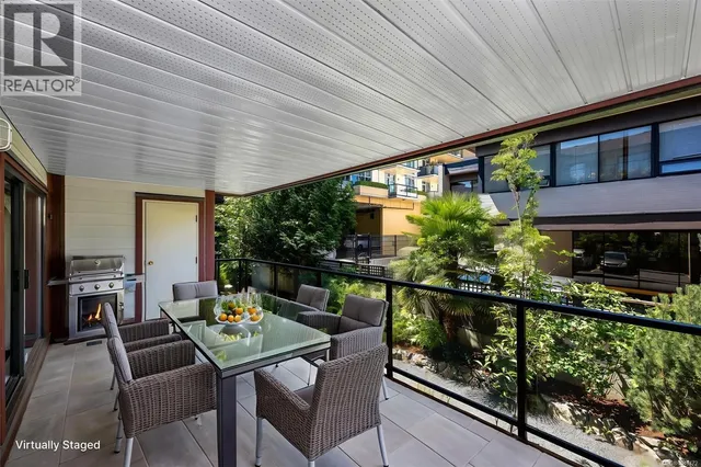 204 - 420 PARRY STREET, Victoria 2