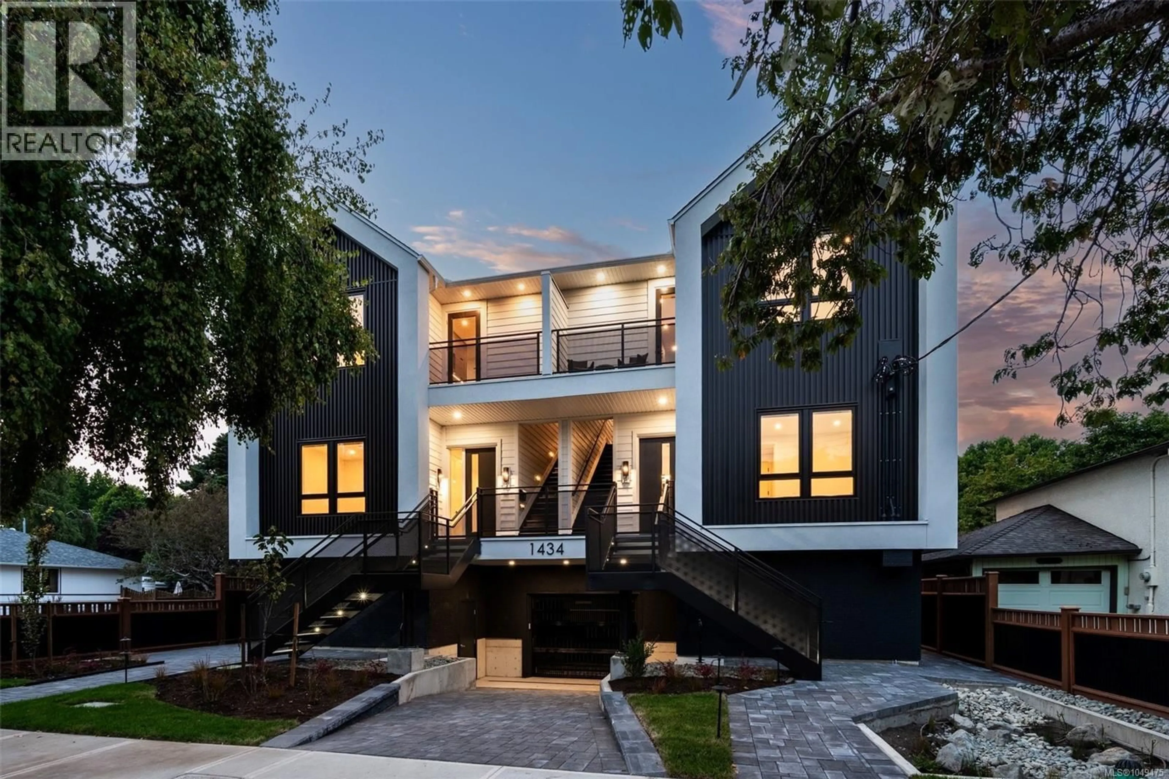 Home with brick exterior material, street for 4 - 1434 BROOKE STREET, Victoria British Columbia V8S1M3
