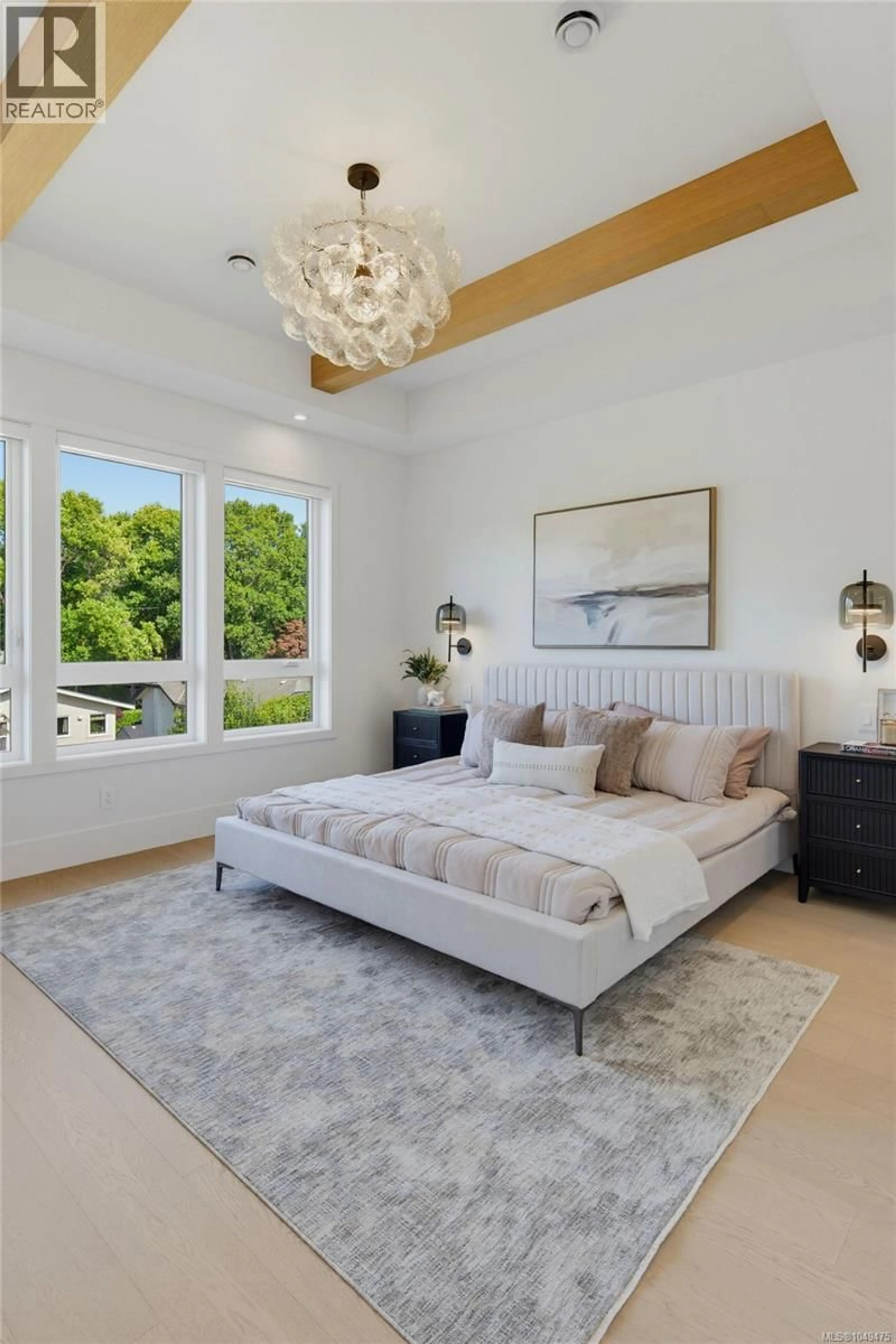 Bedroom with bed, unknown for 4 - 1434 BROOKE STREET, Victoria British Columbia V8S1M3