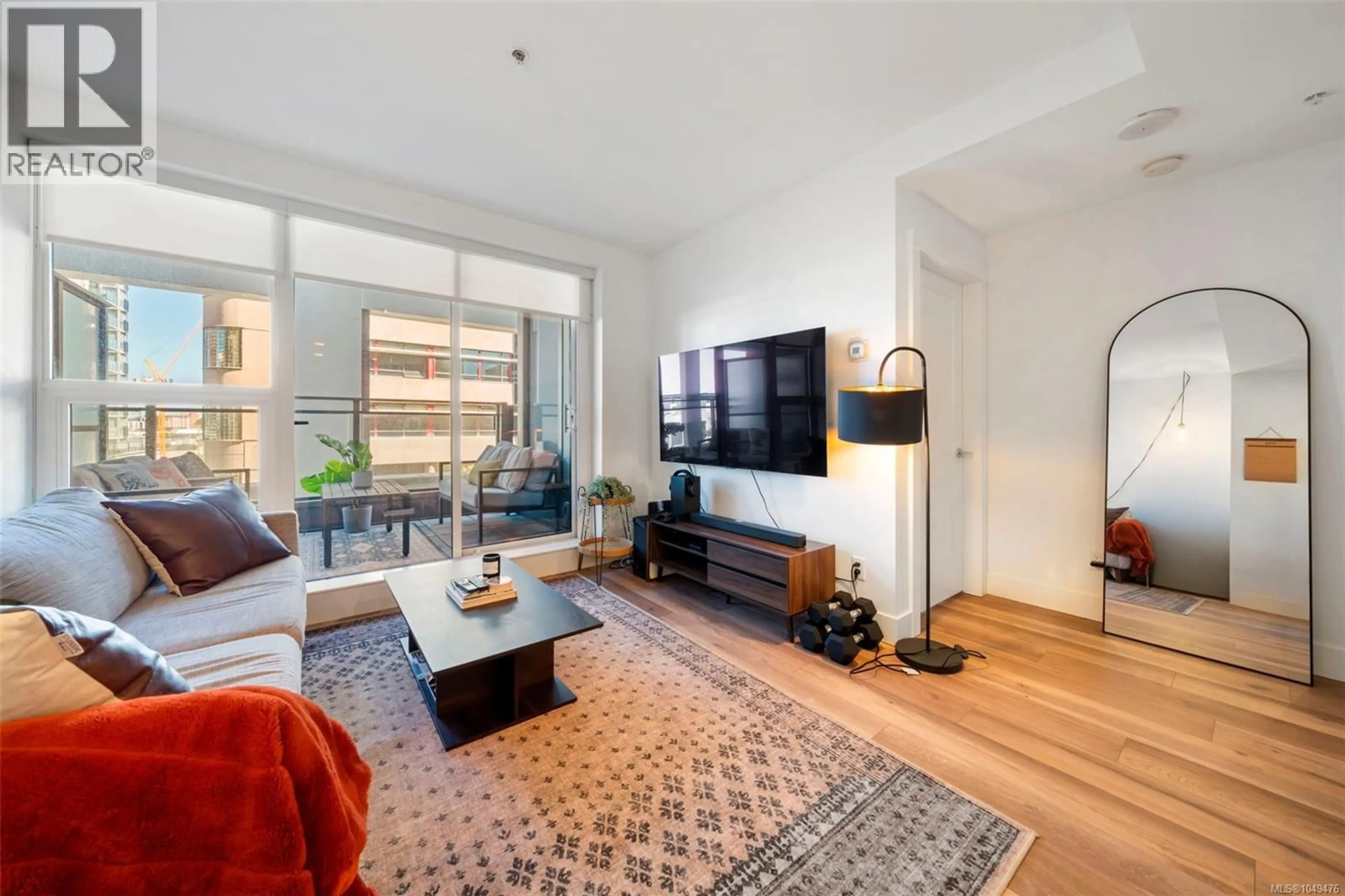 Living room with furniture, unknown for 405 - 777 HERALD STREET, Victoria British Columbia V8T0C7