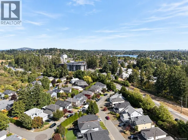 23 NEWSTEAD CRESCENT, View Royal 5