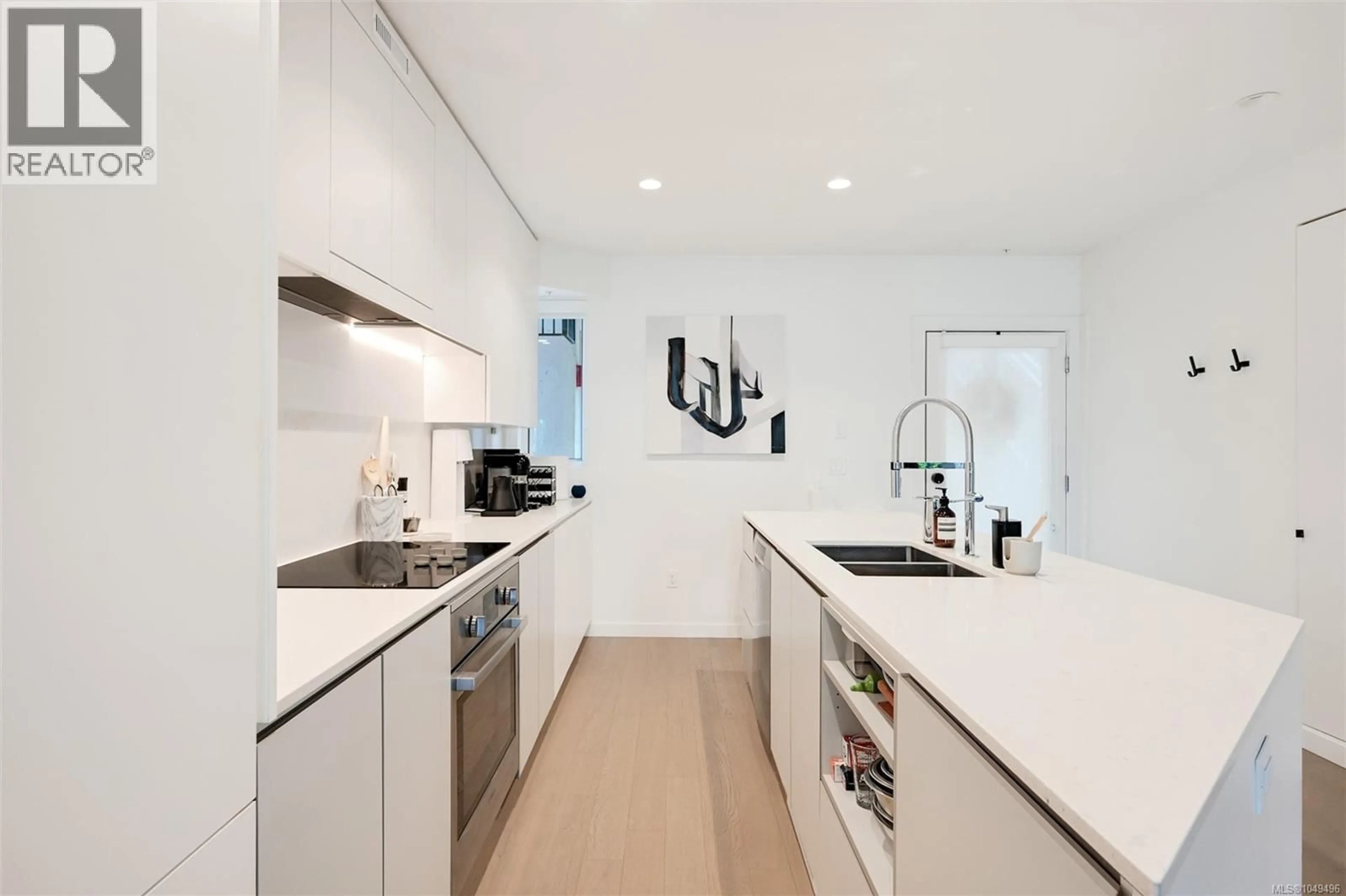 Contemporary kitchen, unknown for 204 - 430 PARRY STREET, Victoria British Columbia V8V2H7
