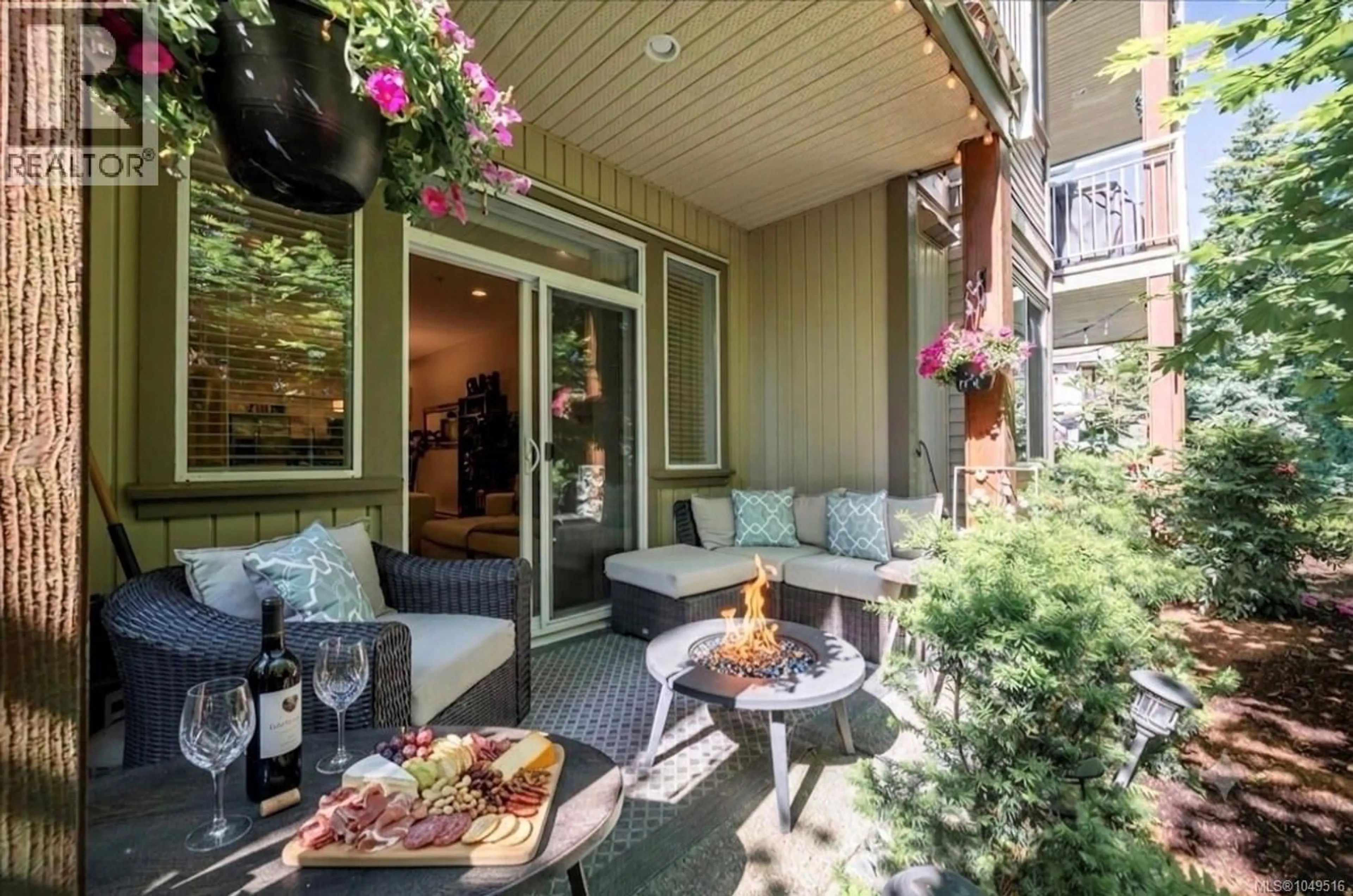 Patio, street for 102 - 5930 NELSON ROAD, Nanaimo British Columbia V9T5N9