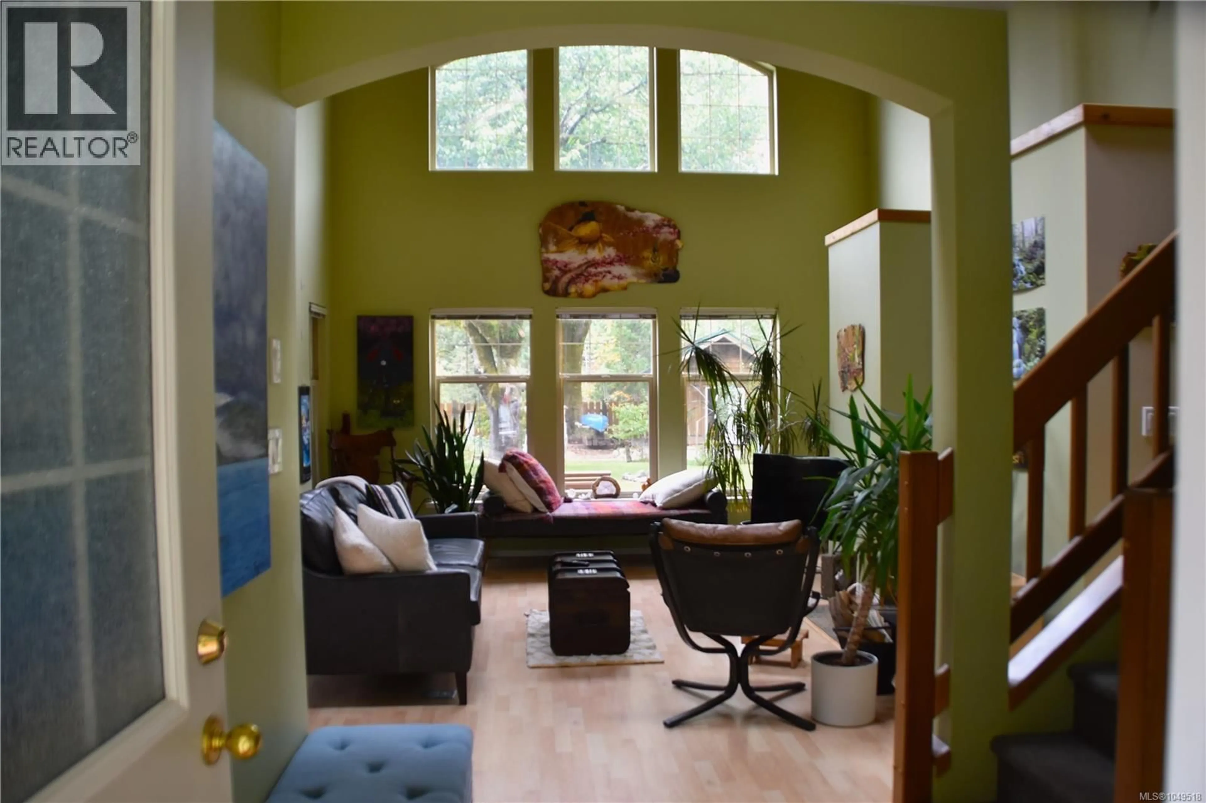 Living room with furniture, unknown for 125 MAQUINNA AVENUE, Zeballos British Columbia V0P2A0