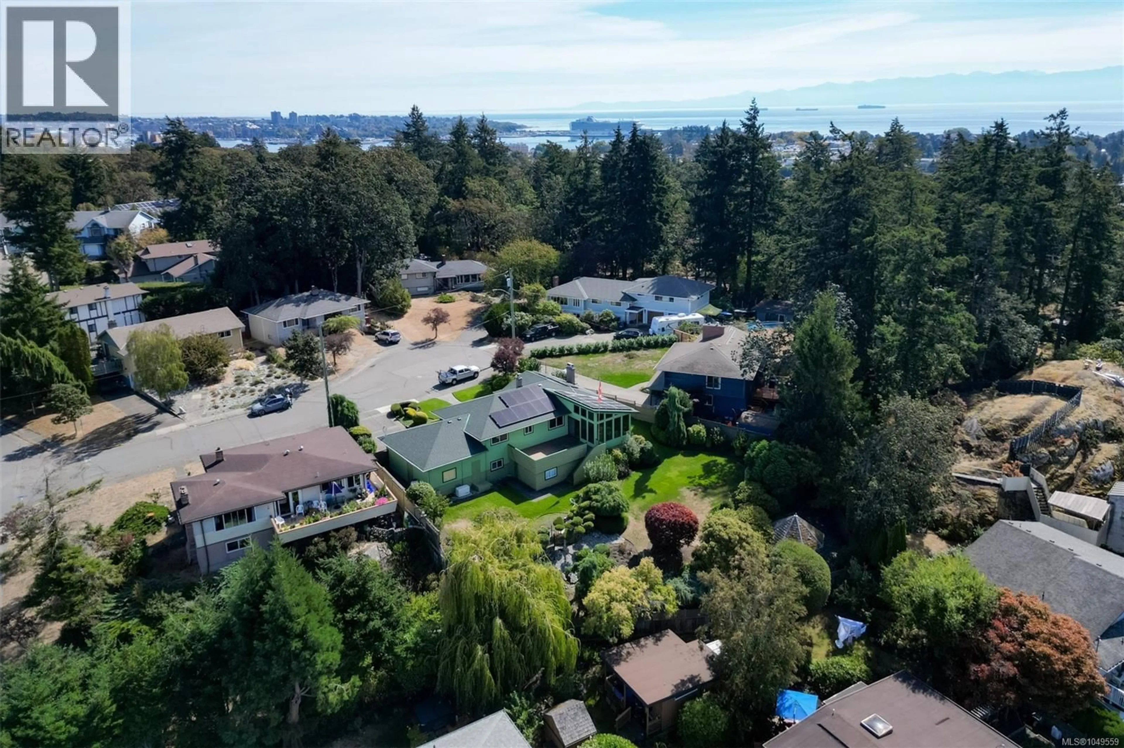 A pic from outside/outdoor area/front of a property/back of a property/a pic from drone, water/lake/river/ocean view for 1189 HIGHROCK PLACE, Esquimalt British Columbia V9A4W1