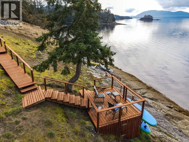 214 DOGWOOD LANE, Salt Spring 4