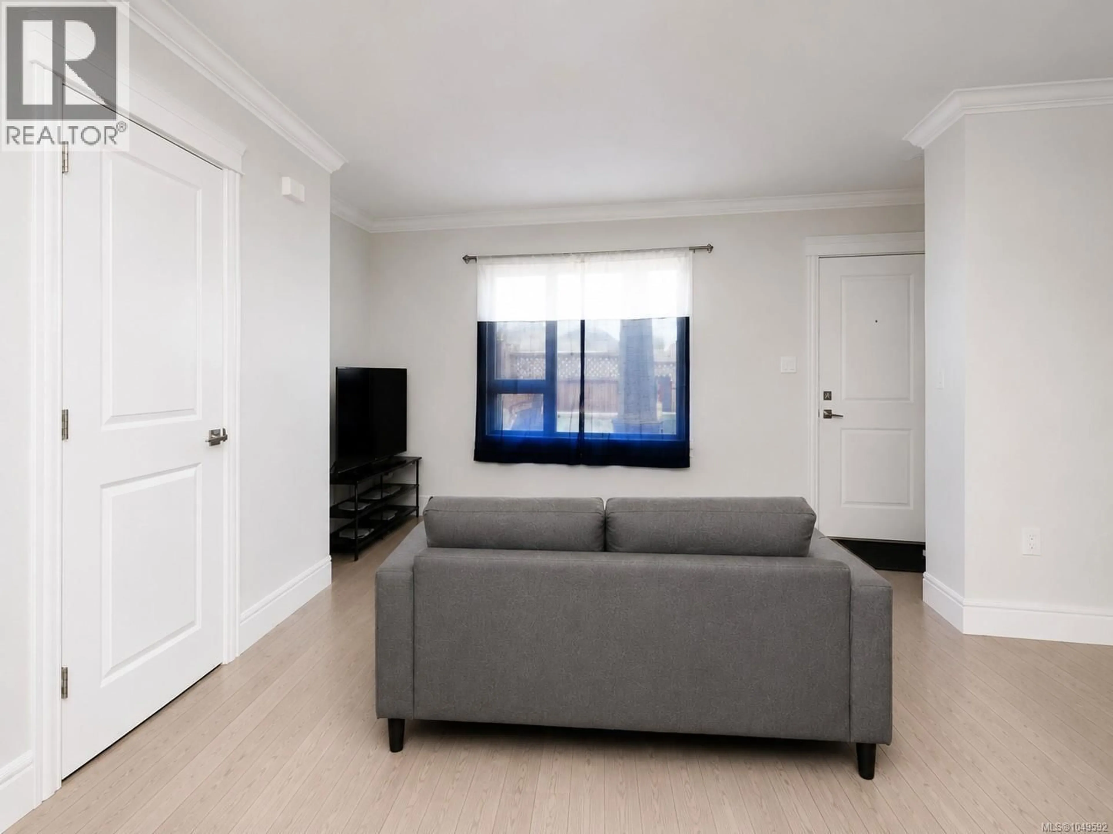 Living room with furniture, unknown for 102 - 3248 SHERMAN ROAD, Duncan British Columbia V9L4B4