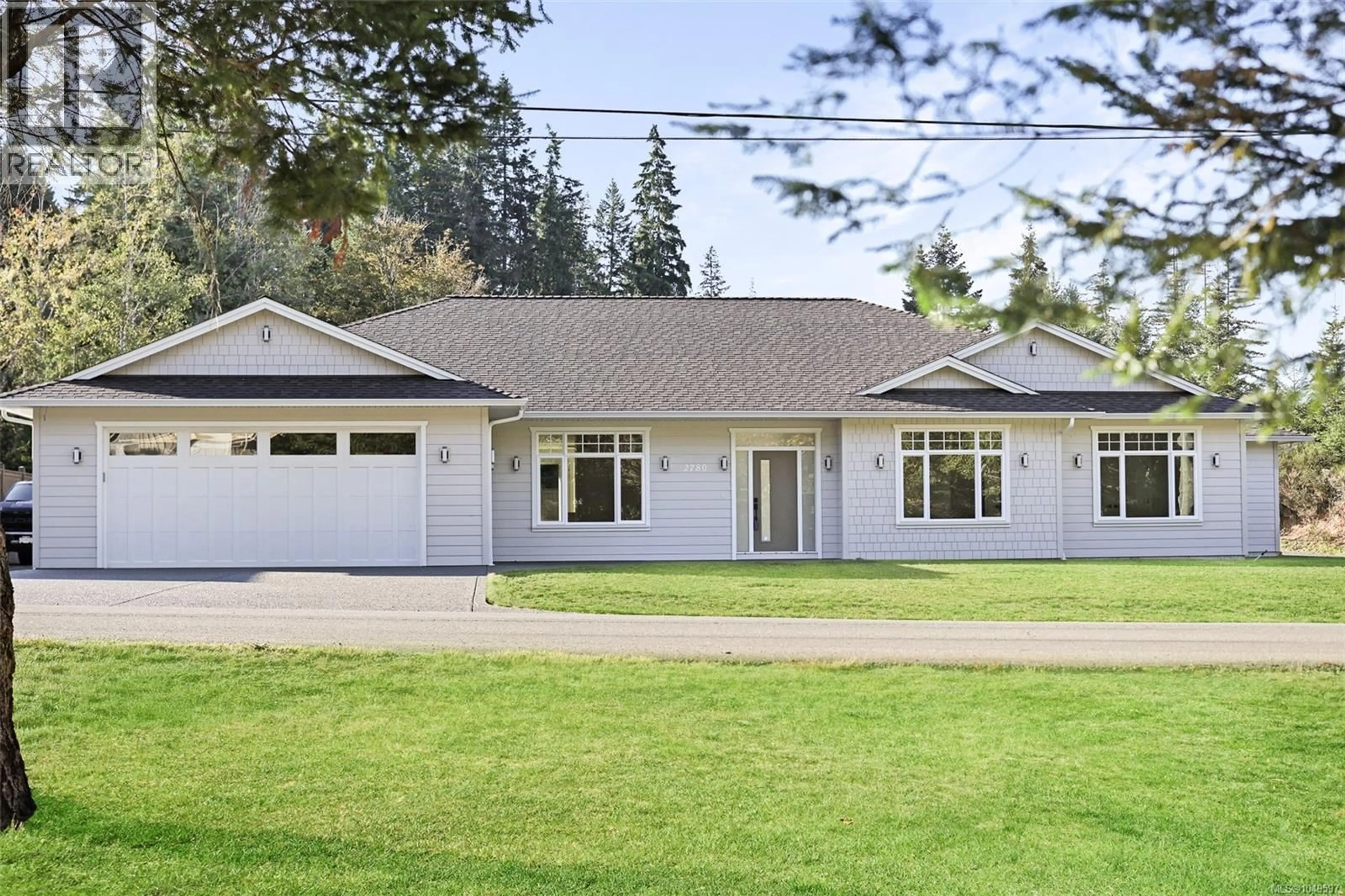 Home with vinyl exterior material, street for 2780 BURDE STREET, Port Alberni British Columbia V9Y7M4