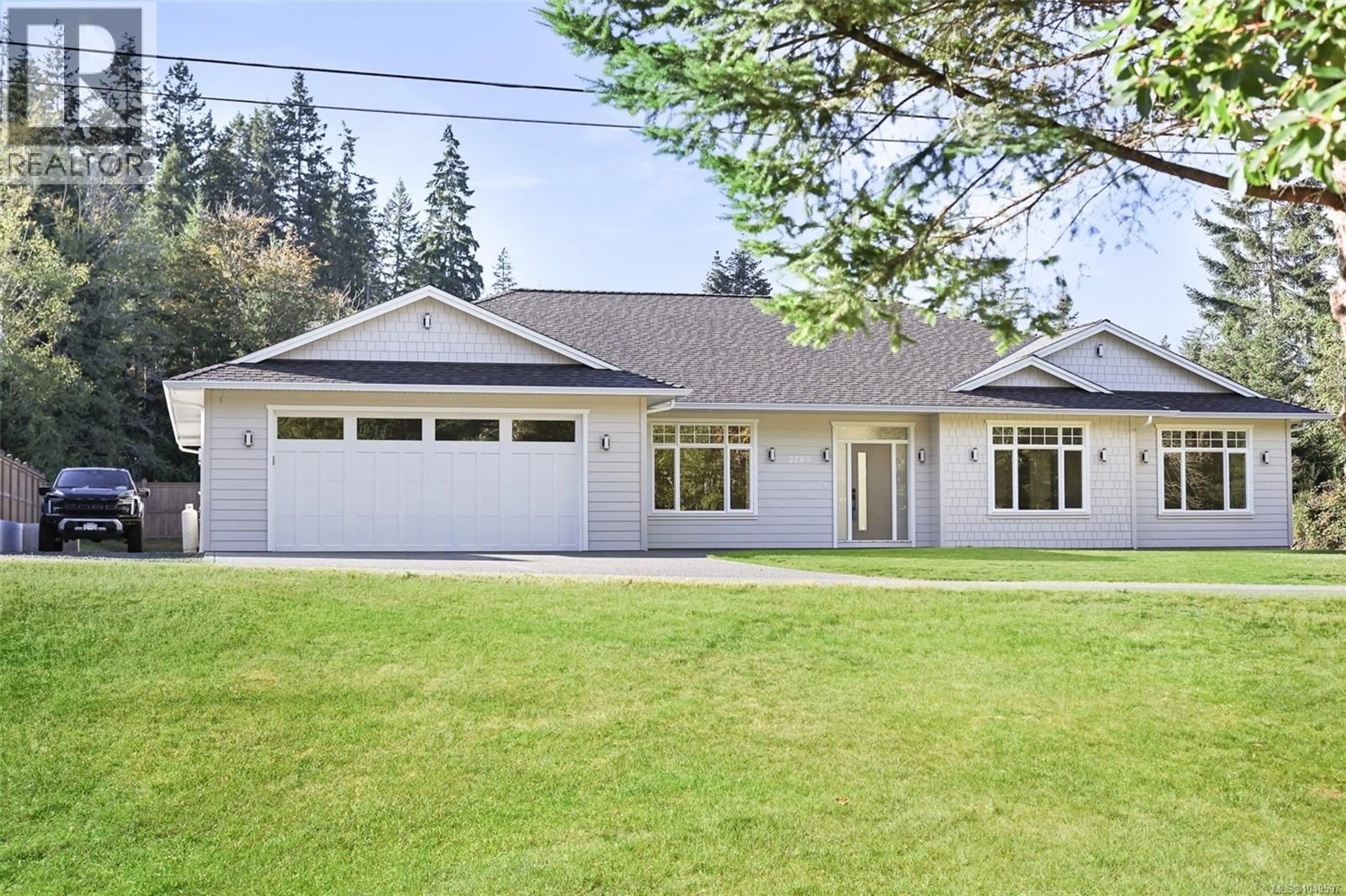 Home with vinyl exterior material, street for 2780 BURDE STREET, Port Alberni British Columbia V9Y7M4
