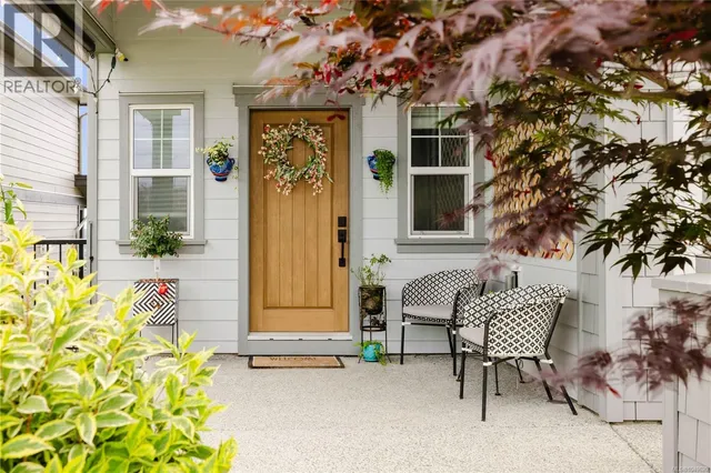 1375 FLINT AVENUE, Langford 5