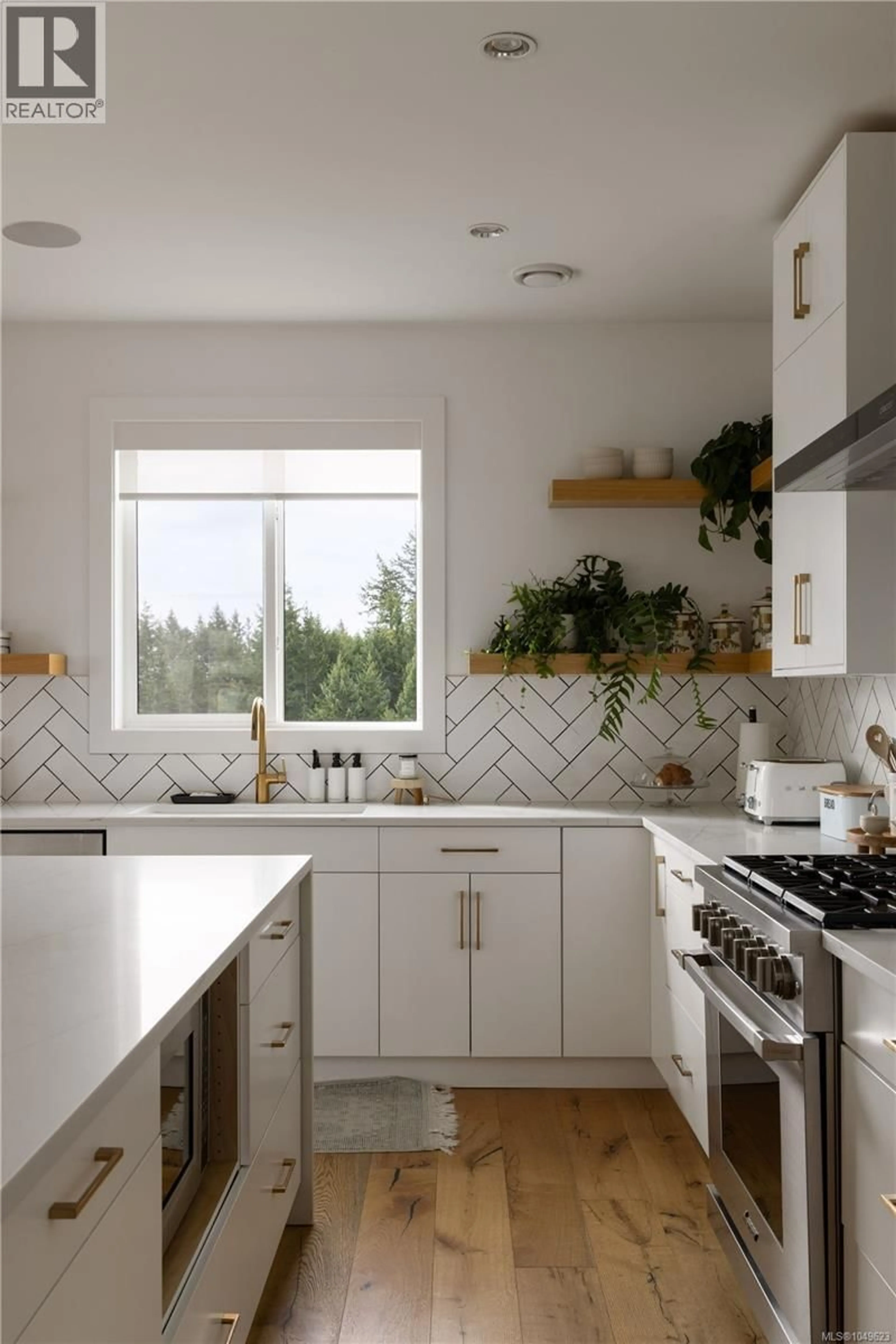 Contemporary kitchen, ceramic/tile floor for 1149 SPIRIT COURT, Langford British Columbia V9B0G8