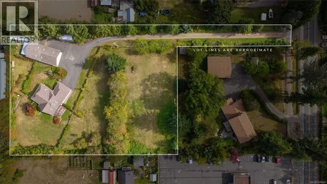 2877 LAKE TRAIL ROAD, Courtenay 2