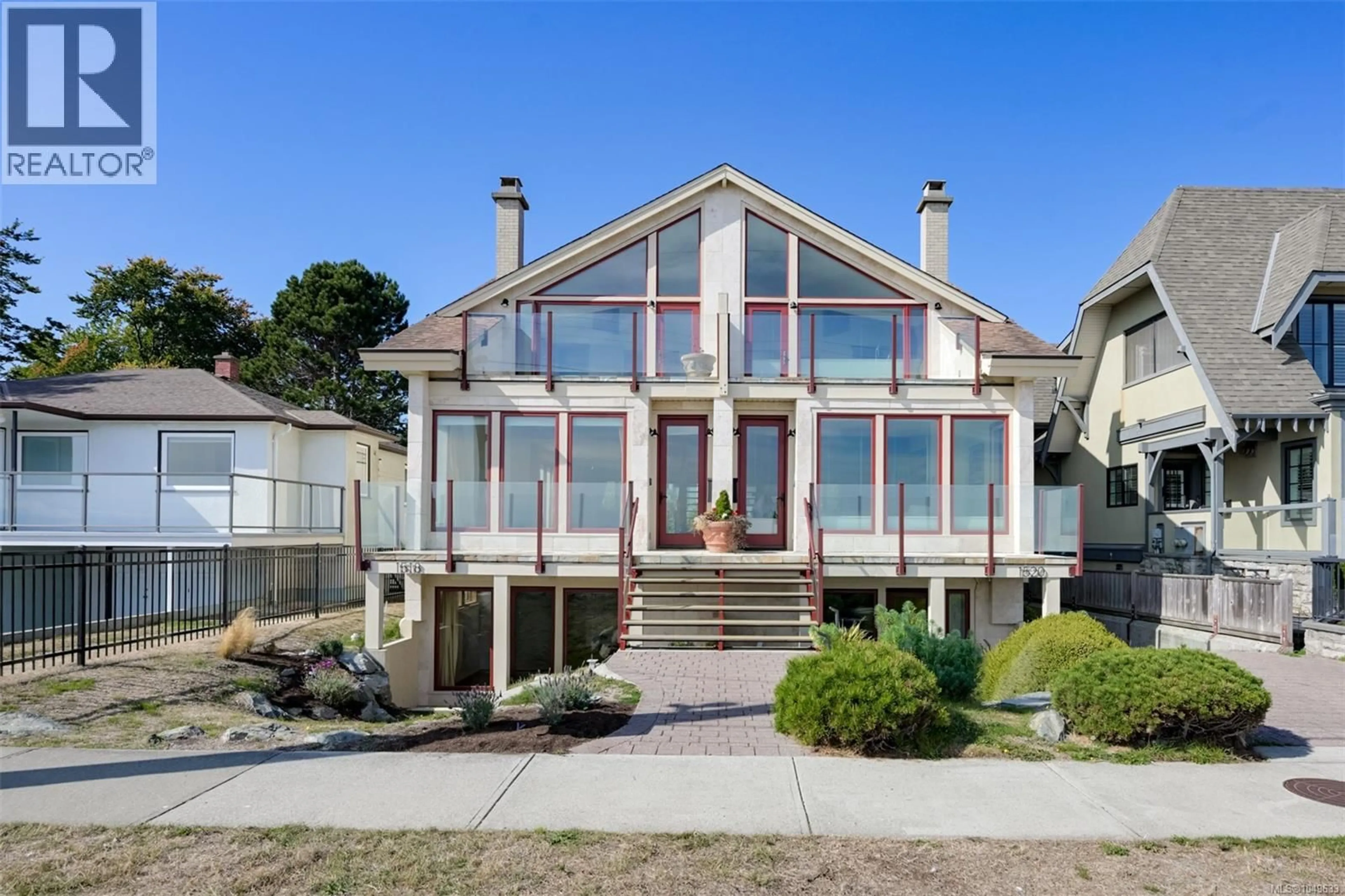 Unknown for 1520 DALLAS ROAD, Victoria British Columbia V8S1A3
