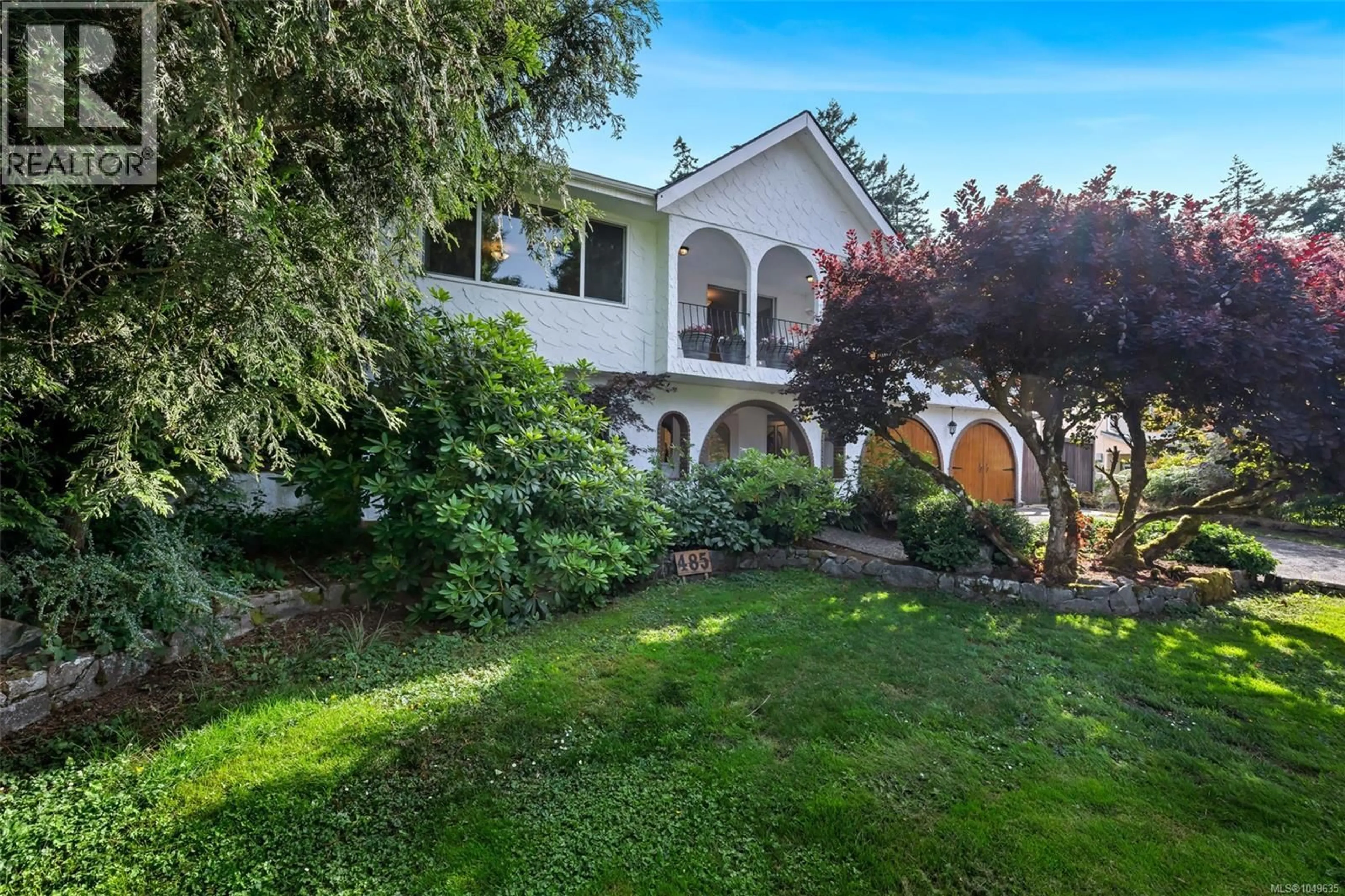 A pic from outside/outdoor area/front of a property/back of a property/a pic from drone, water/lake/river/ocean view for 485 CARSON ROAD, Colwood British Columbia V9C2C4