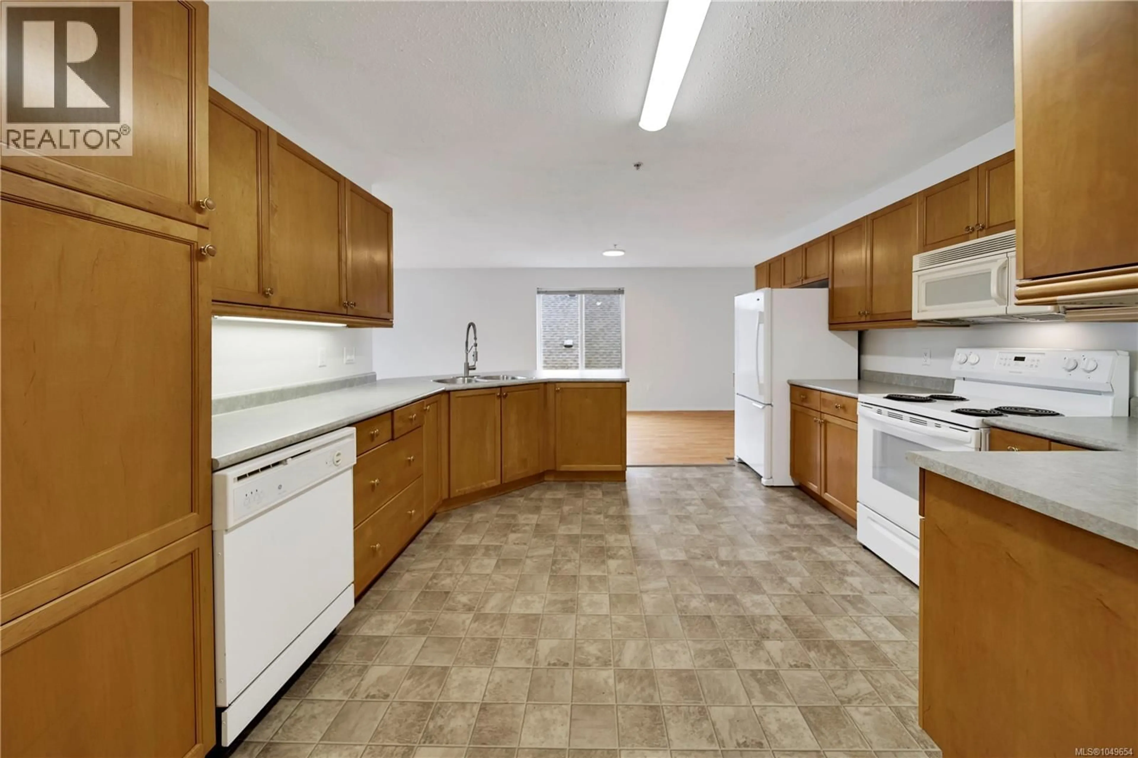 Standard kitchen, unknown for 307 - 2825 3RD AVENUE, Port Alberni British Columbia V9Y2A9