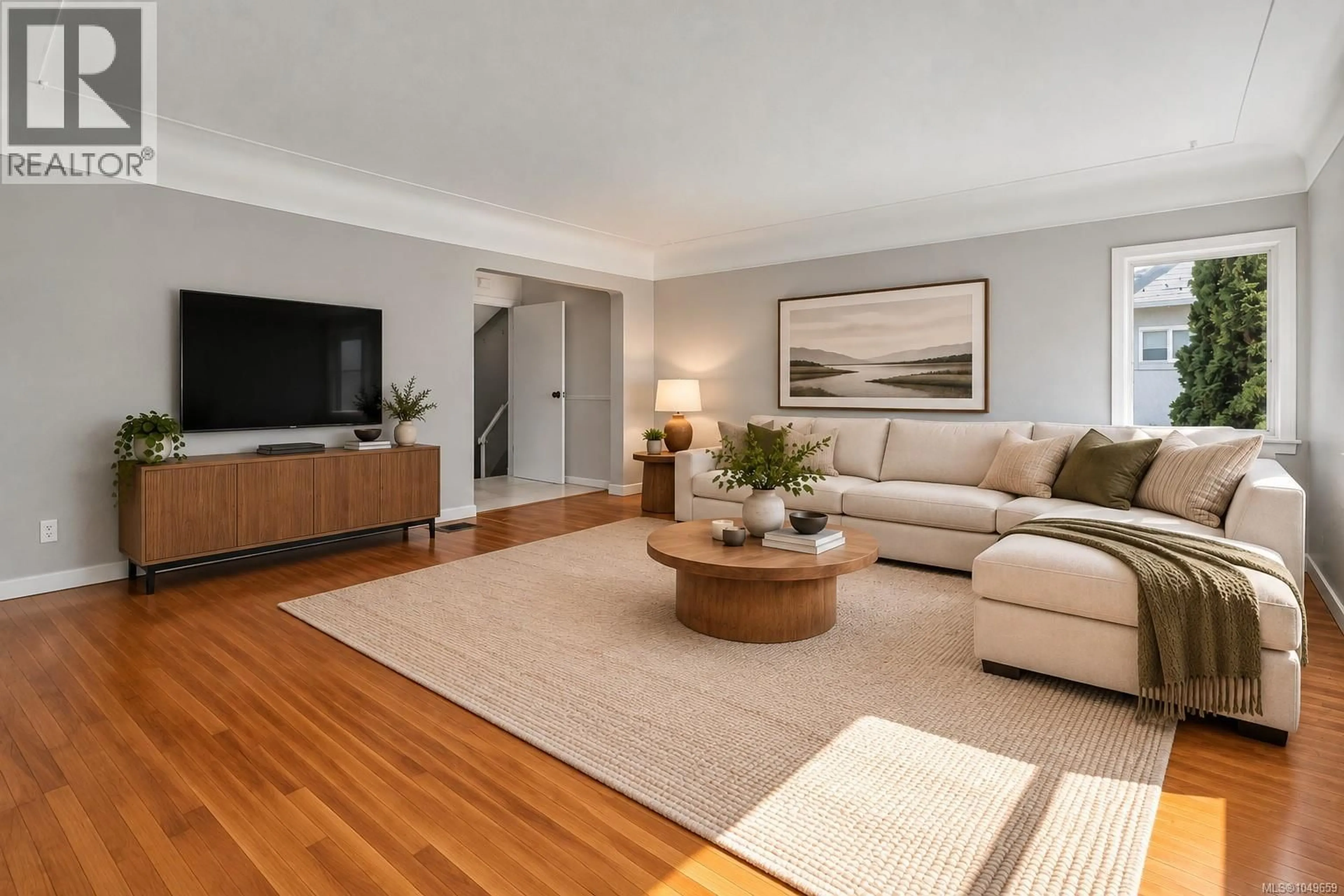 Living room with furniture, unknown for 244 REGINA AVENUE, Saanich British Columbia V8Z1J5