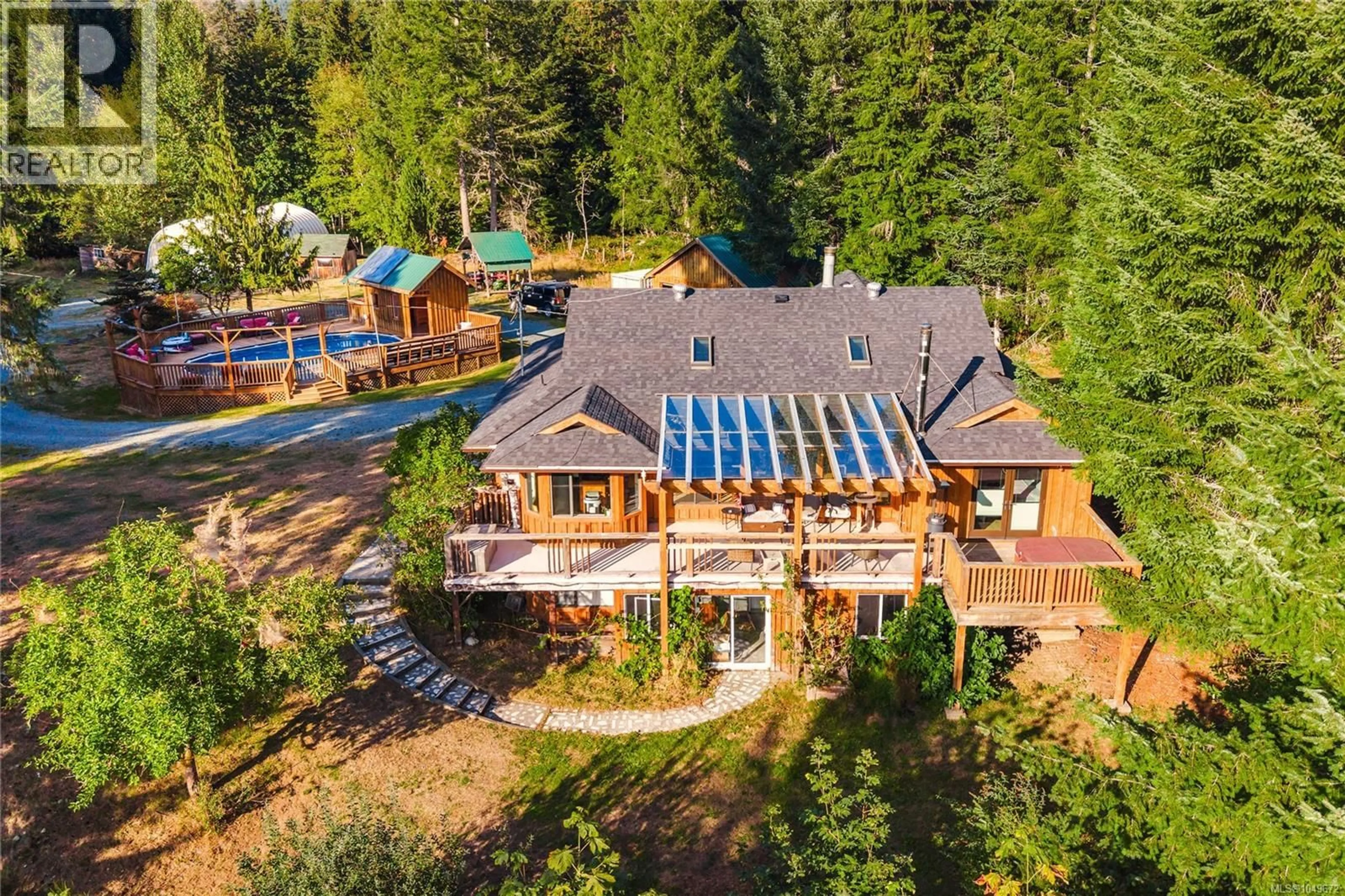A pic from outside/outdoor area/front of a property/back of a property/a pic from drone, unknown for 5982 MAYO ROAD, Lake Cowichan British Columbia V0R2G0