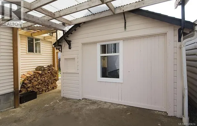 2043 MILTON STREET, Oak Bay 3