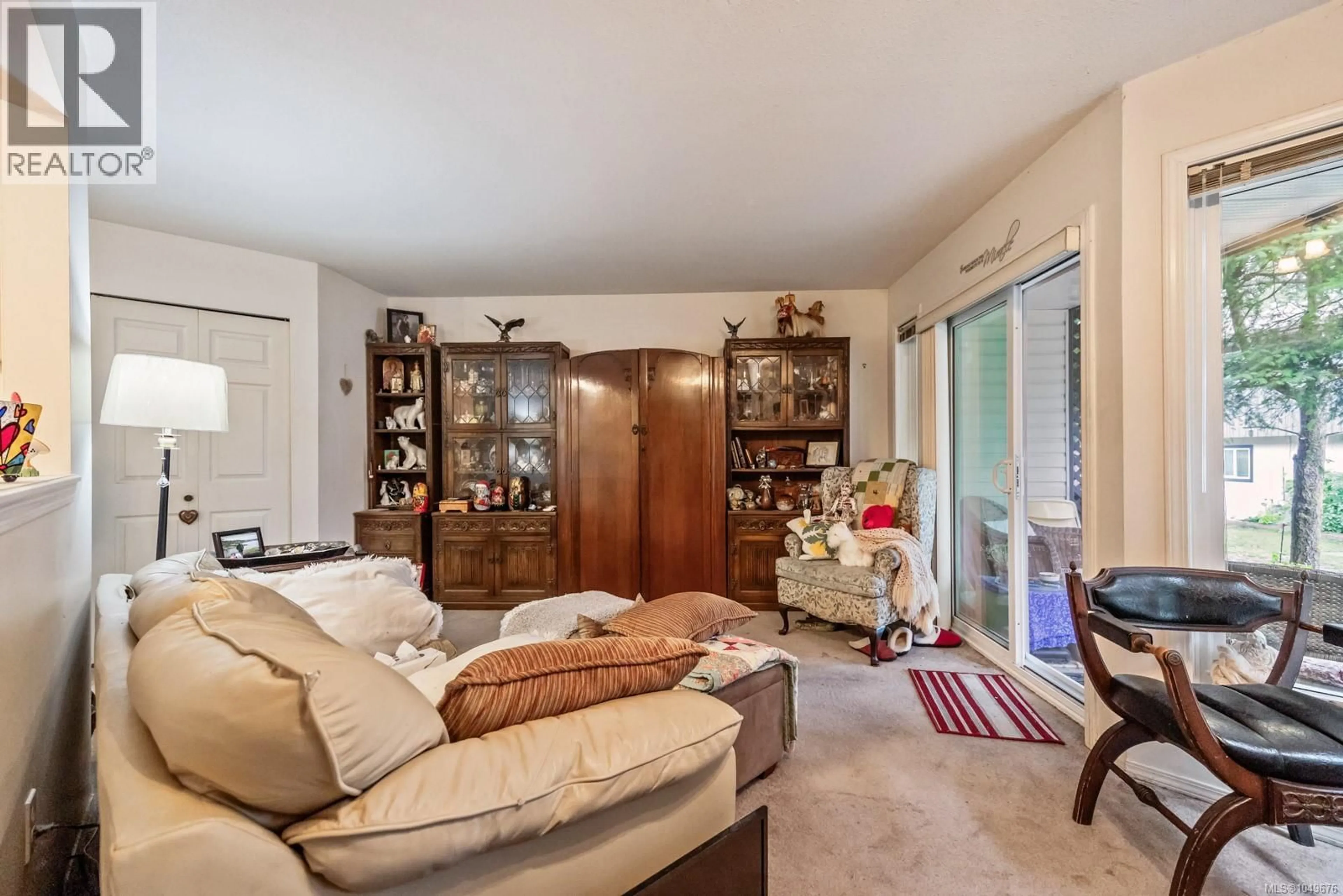 Living room with furniture, unknown for 108 - 146 BACK ROAD, Courtenay British Columbia V9N3W6