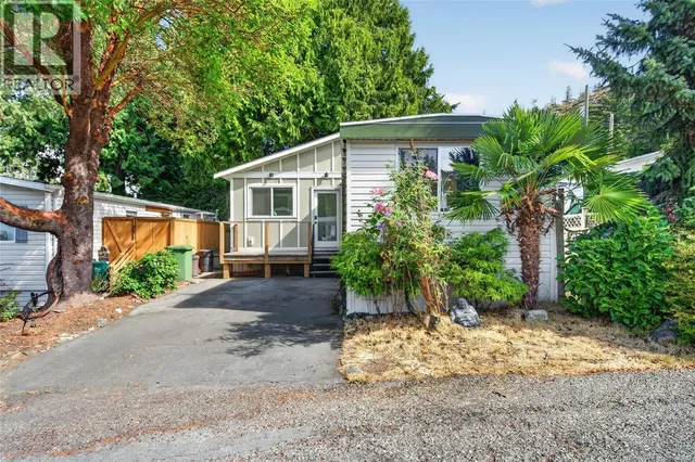 48 - 2587 SELWYN ROAD, Langford 2