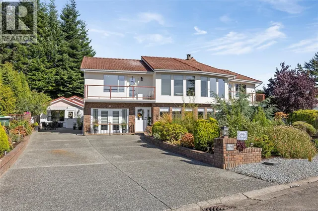 511 PANORAMA PLACE, Parksville 2
