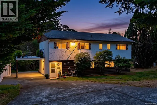 3330 RAVENWOOD ROAD, Colwood 5