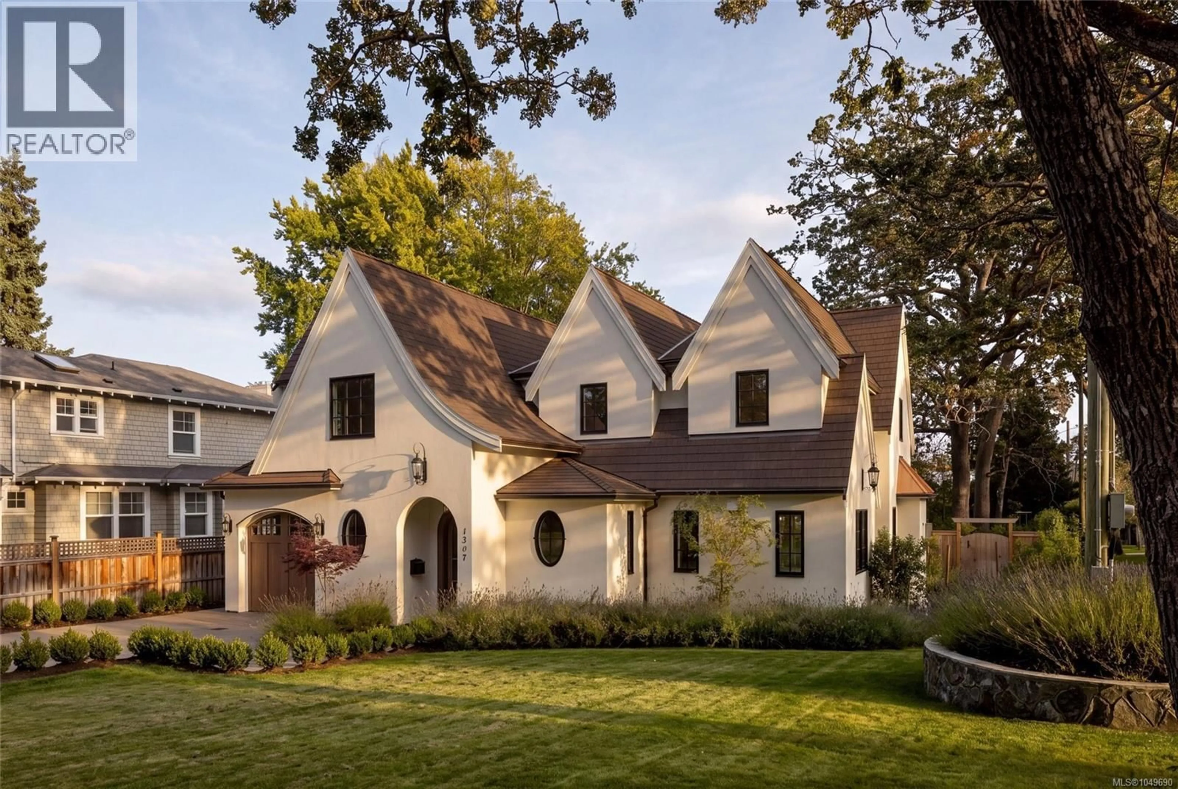 Home with brick exterior material, street for 1307 TRANSIT ROAD, Oak Bay British Columbia V8S5A5