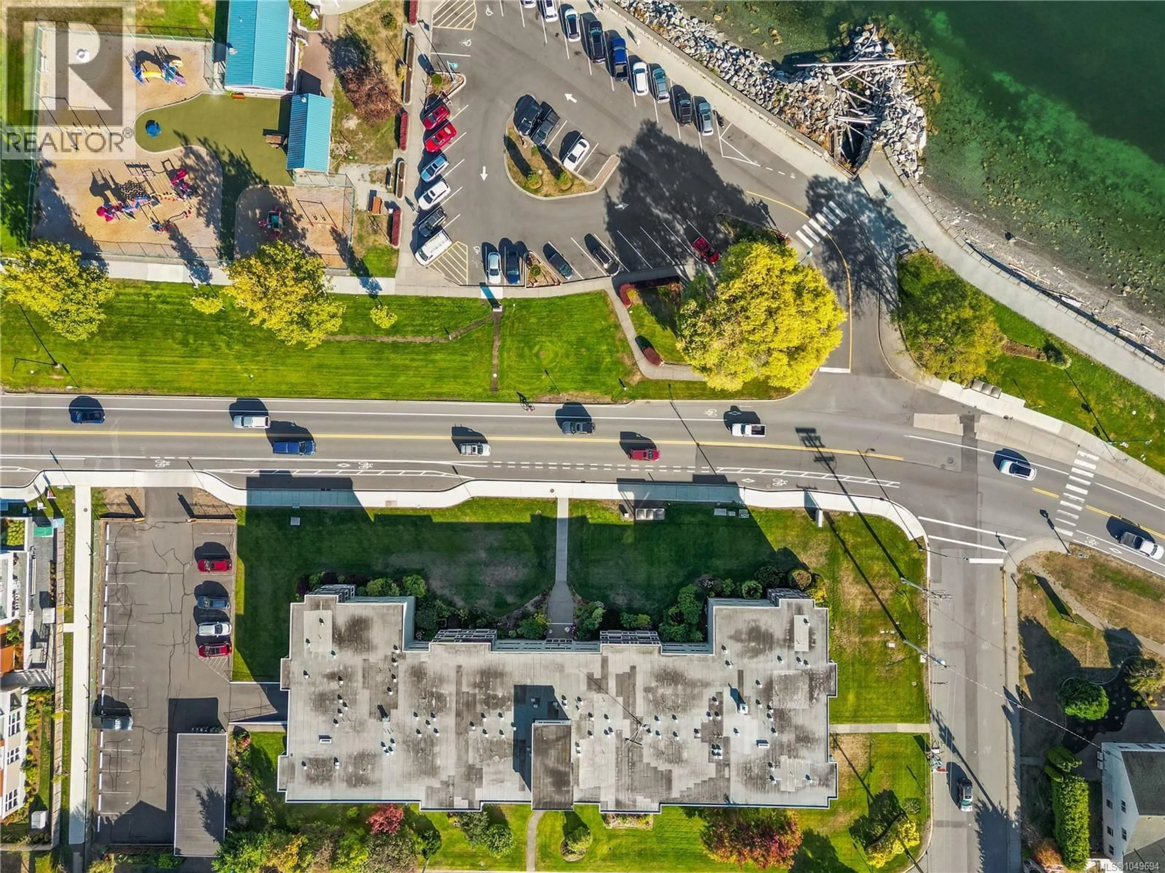 A pic from outside/outdoor area/front of a property/back of a property/a pic from drone, street for 315 - 9560 FIFTH STREET, Sidney British Columbia V8L2W5