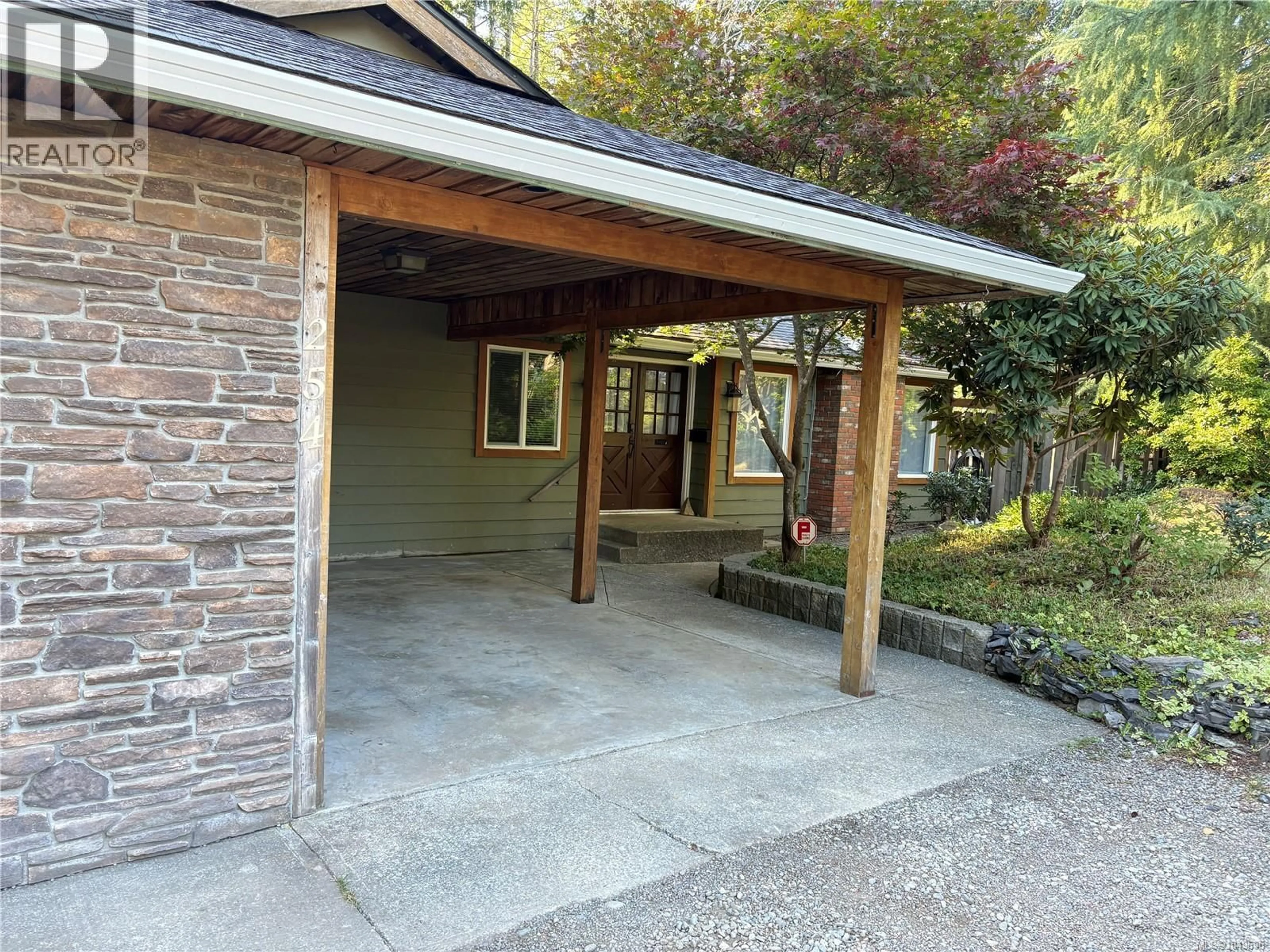 Unknown for 254 FAWN ROAD, Campbell River British Columbia V9W5L7