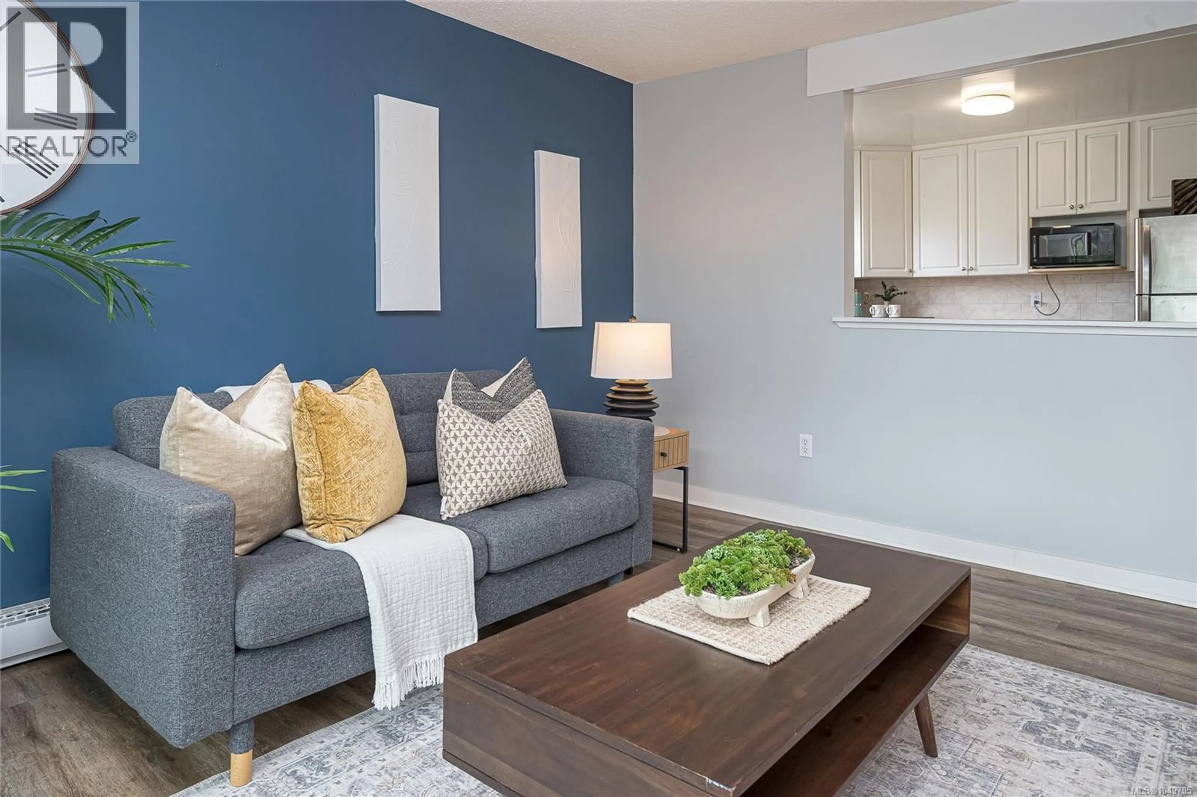 Living room with furniture, unknown for 302 - 924 COOK STREET, Victoria British Columbia V8V3Z3