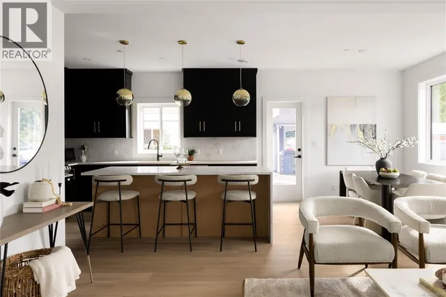 101 - 614 ATKINS AVENUE, Langford 3