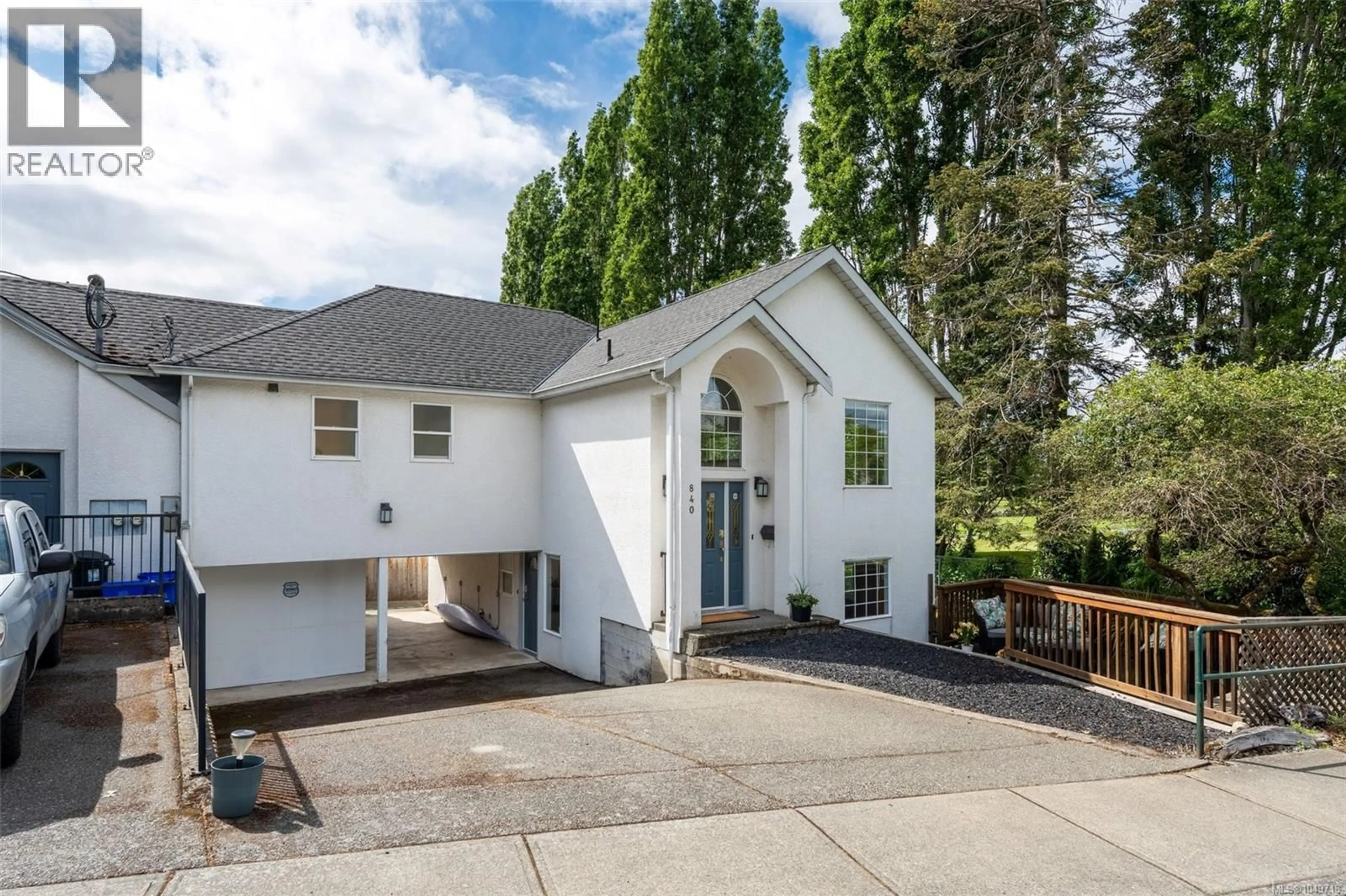 Unknown for 840 TILLICUM ROAD, Esquimalt British Columbia V9A1Z7