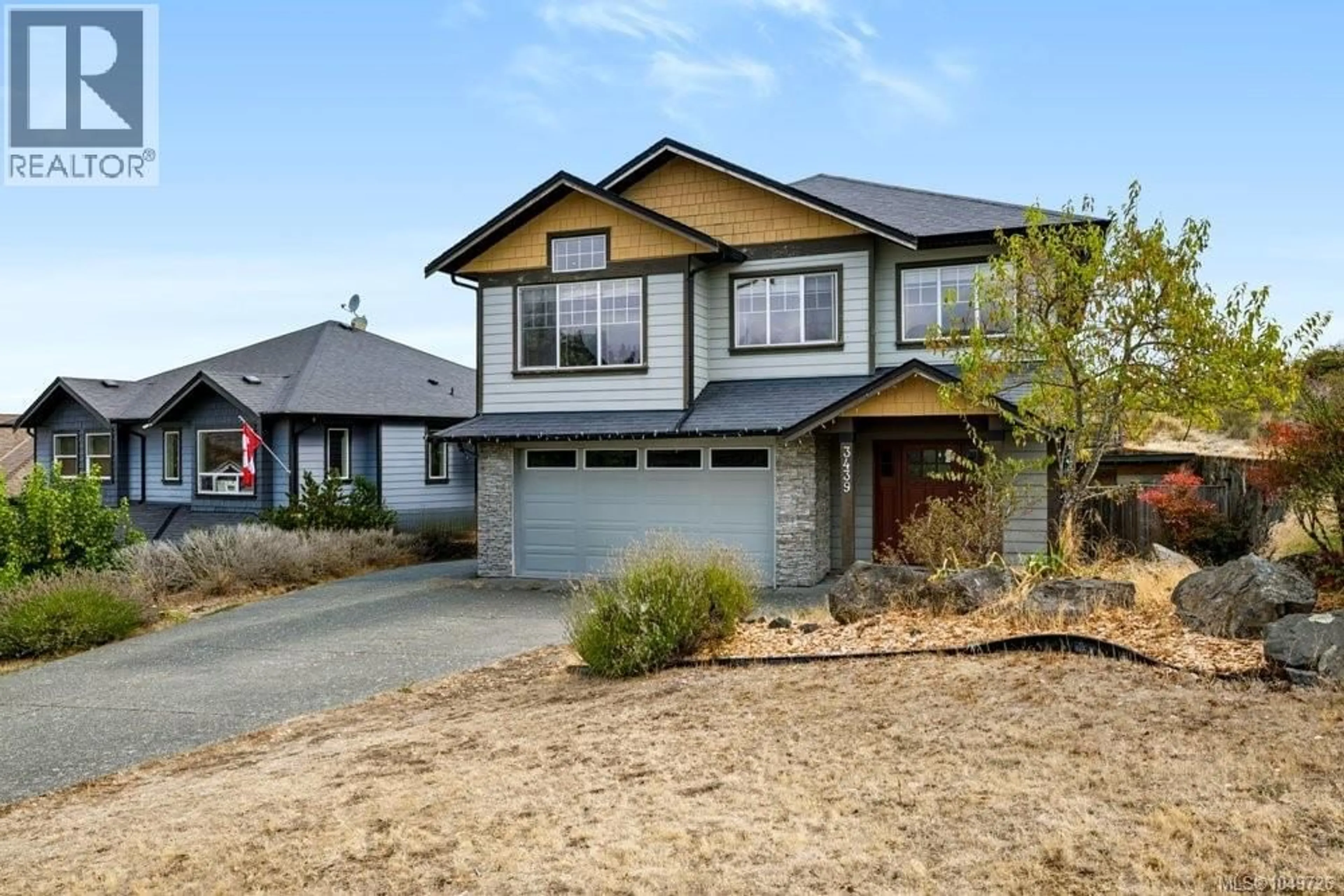 Home with vinyl exterior material, street for 3439 MARY ANNE CRESCENT, Colwood British Columbia V9B2B7