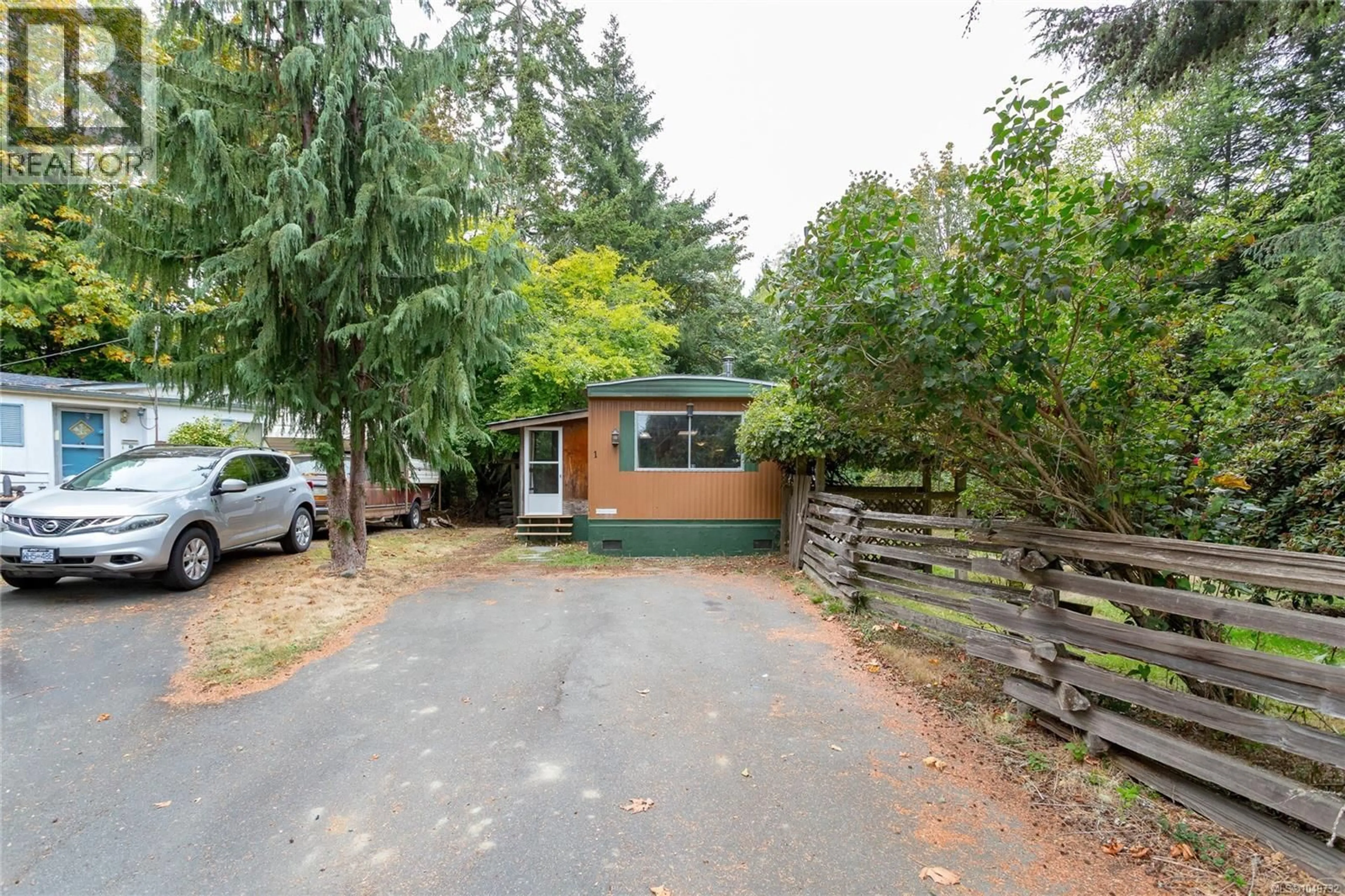 A pic from outside/outdoor area/front of a property/back of a property/a pic from drone, street for 1 - 2670 SOOKE RIVER ROAD, Sooke British Columbia V9Z0Y2